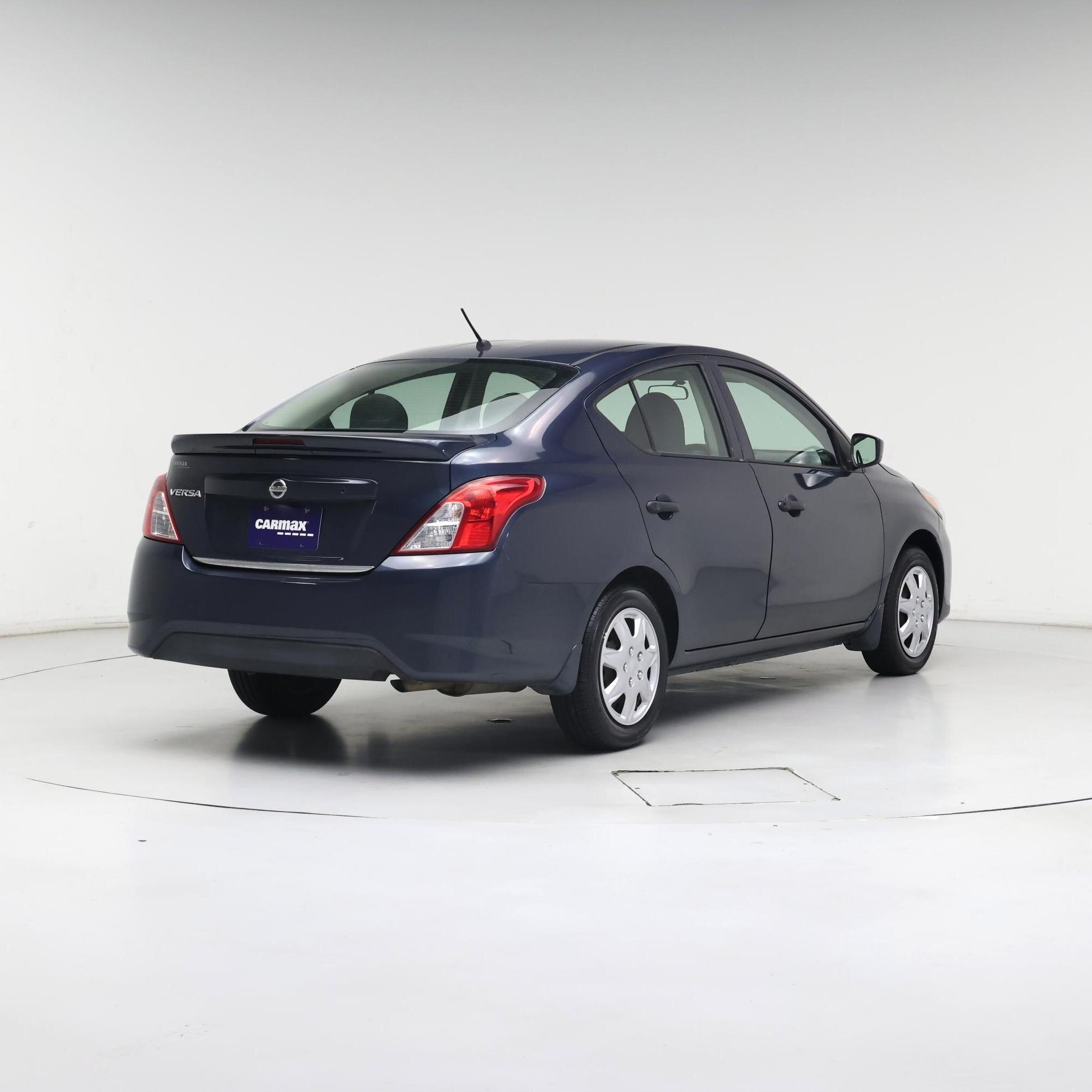 Thumbnail: 2017 Nissan Versa - 8