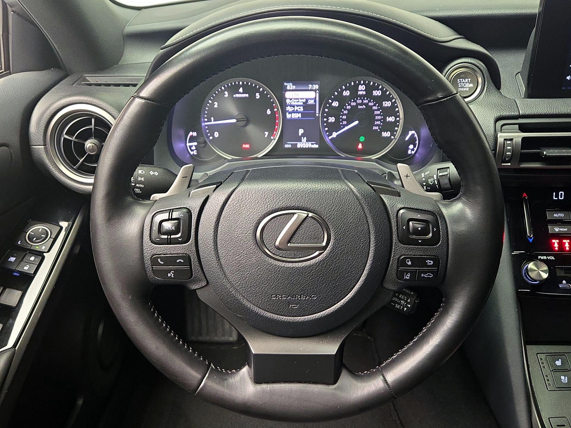Thumbnail: 2021 Lexus IS - 10