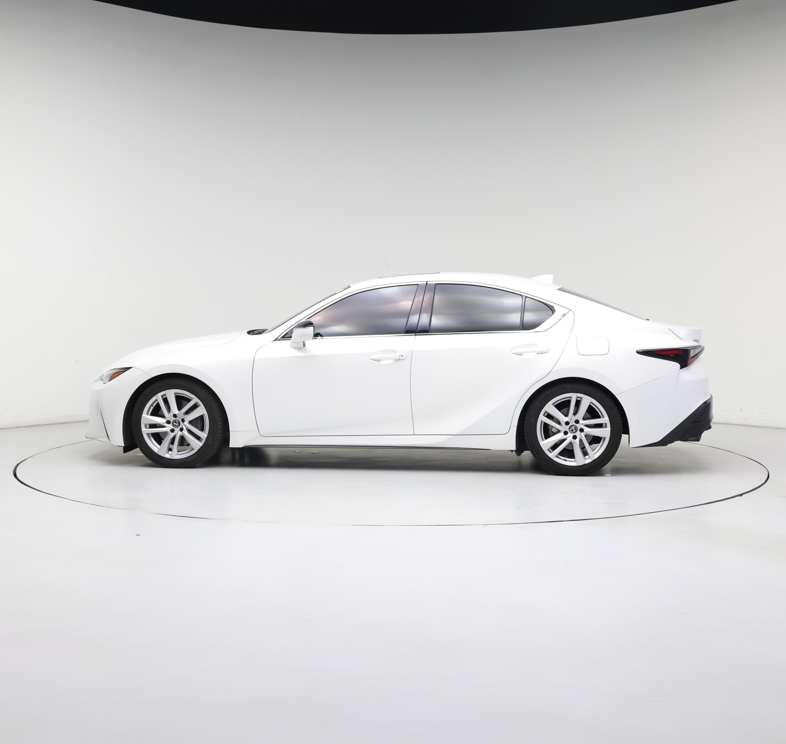 Thumbnail: 2021 Lexus IS - 3