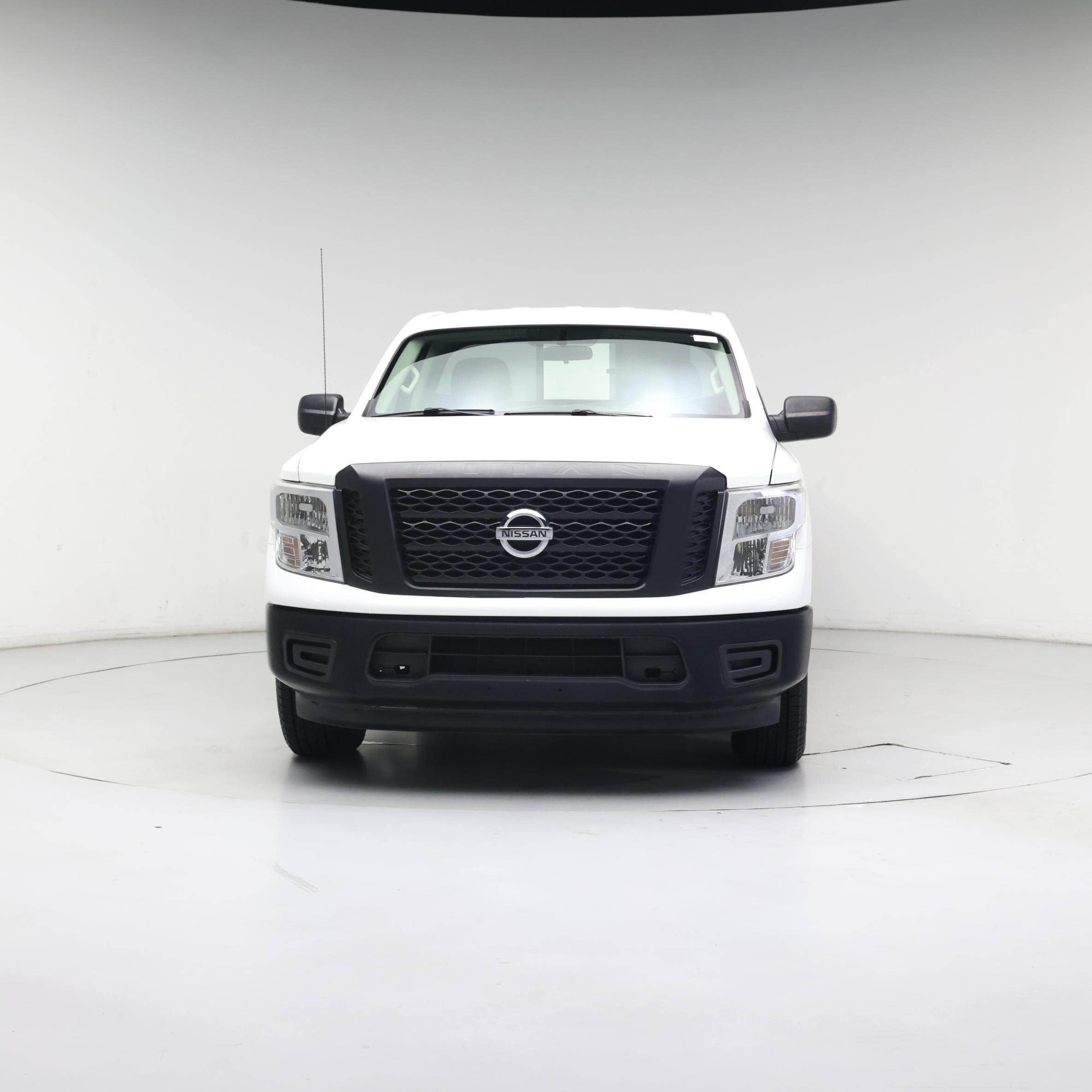 Thumbnail: 2017 Nissan Titan - 5