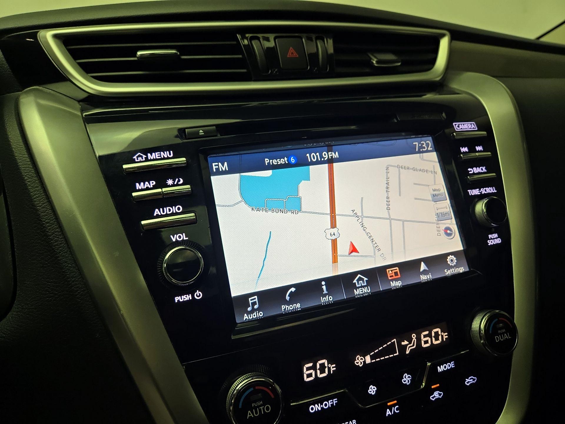 Thumbnail: 2015 Nissan Murano - 14
