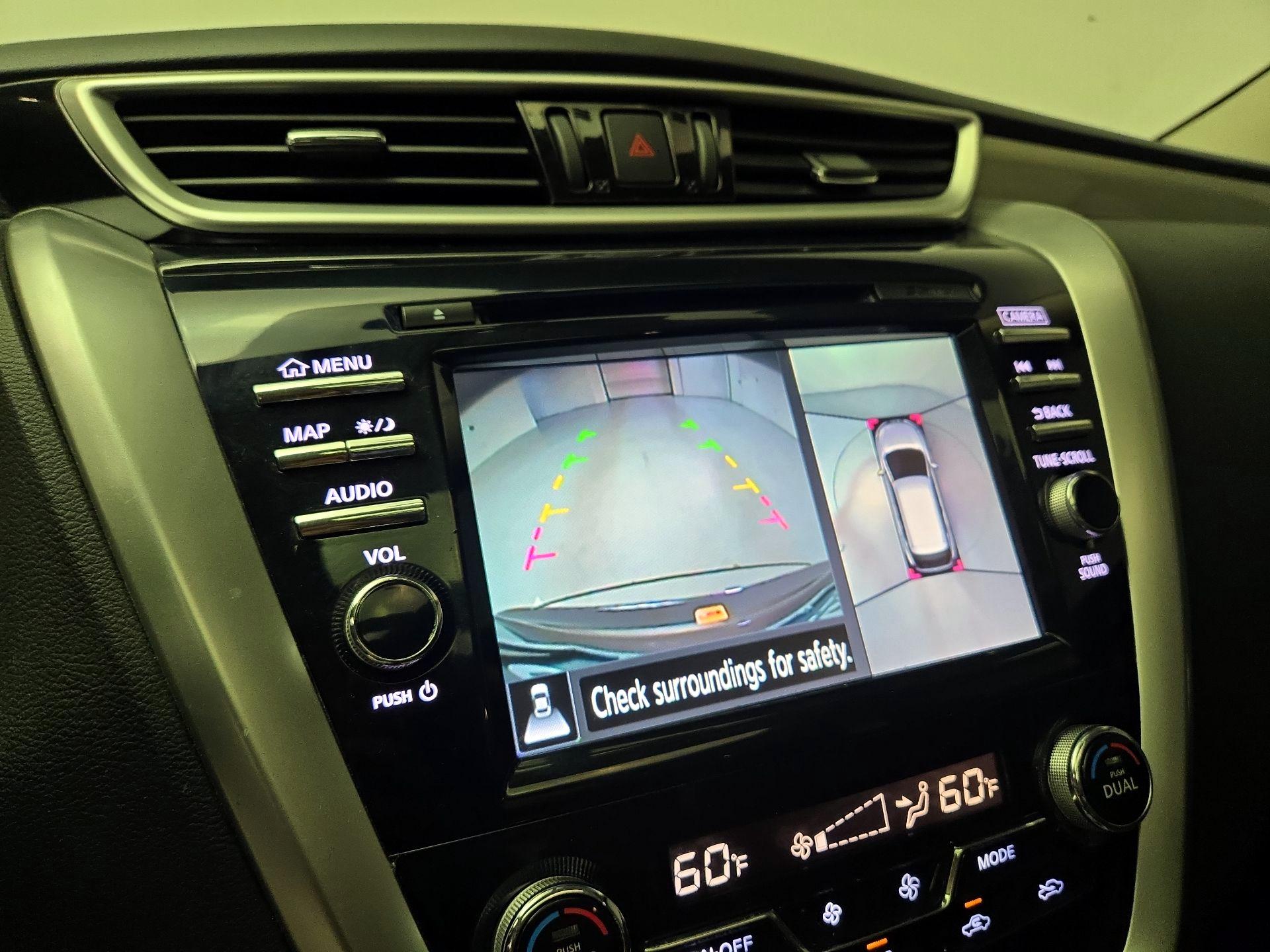 Thumbnail: 2015 Nissan Murano - 15