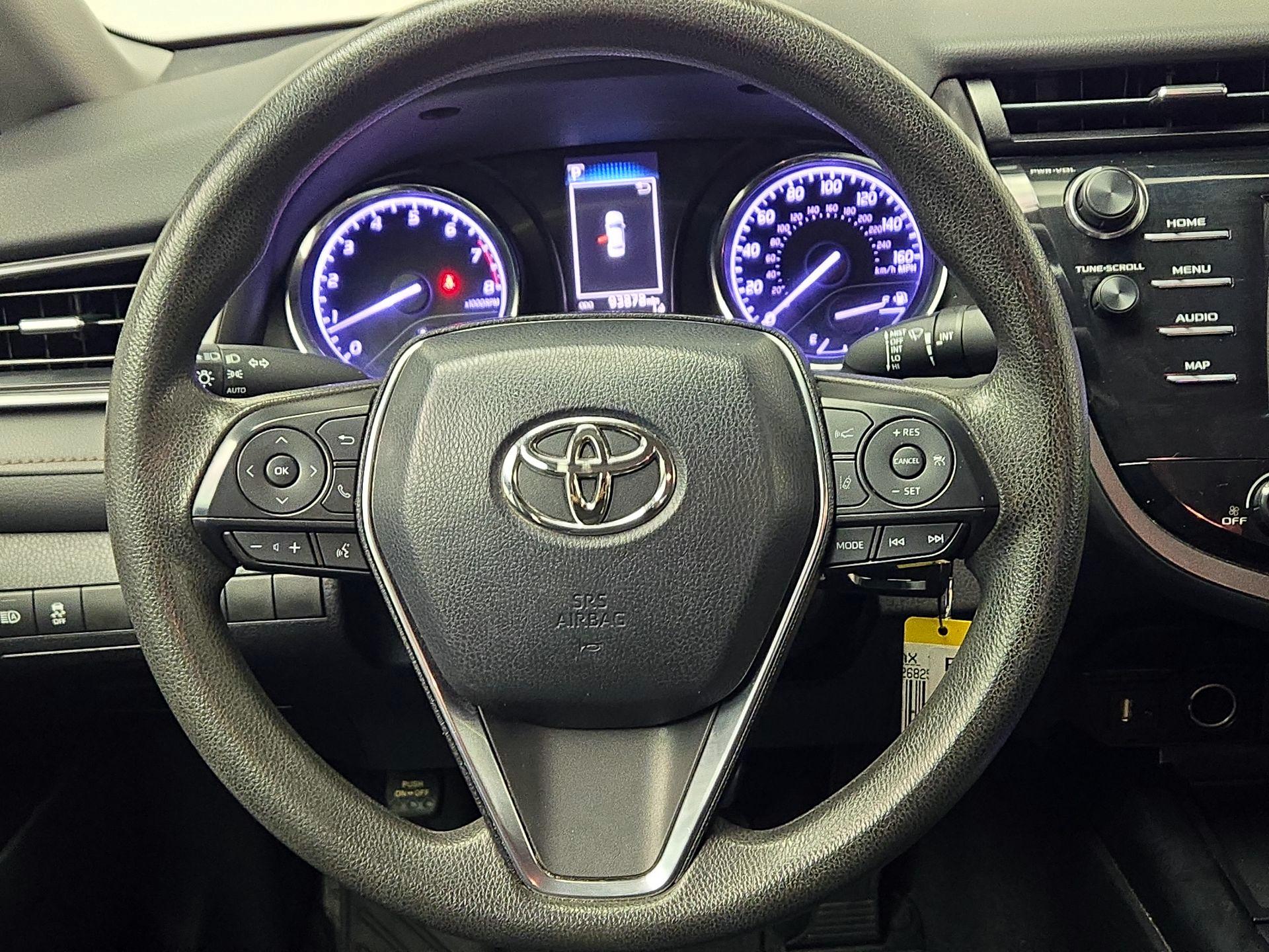 Thumbnail: 2019 Toyota Camry - 10