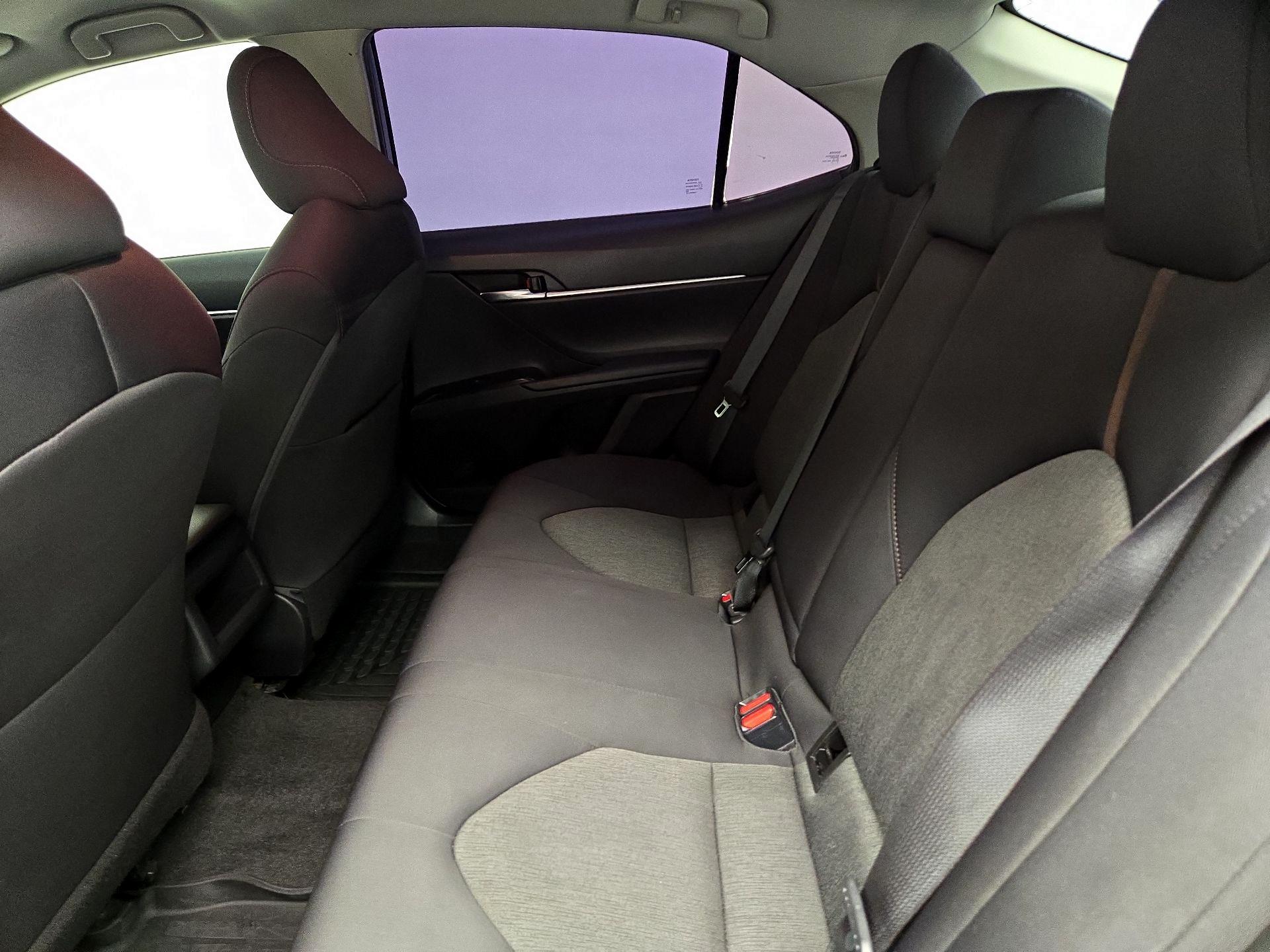 Thumbnail: 2019 Toyota Camry - 19