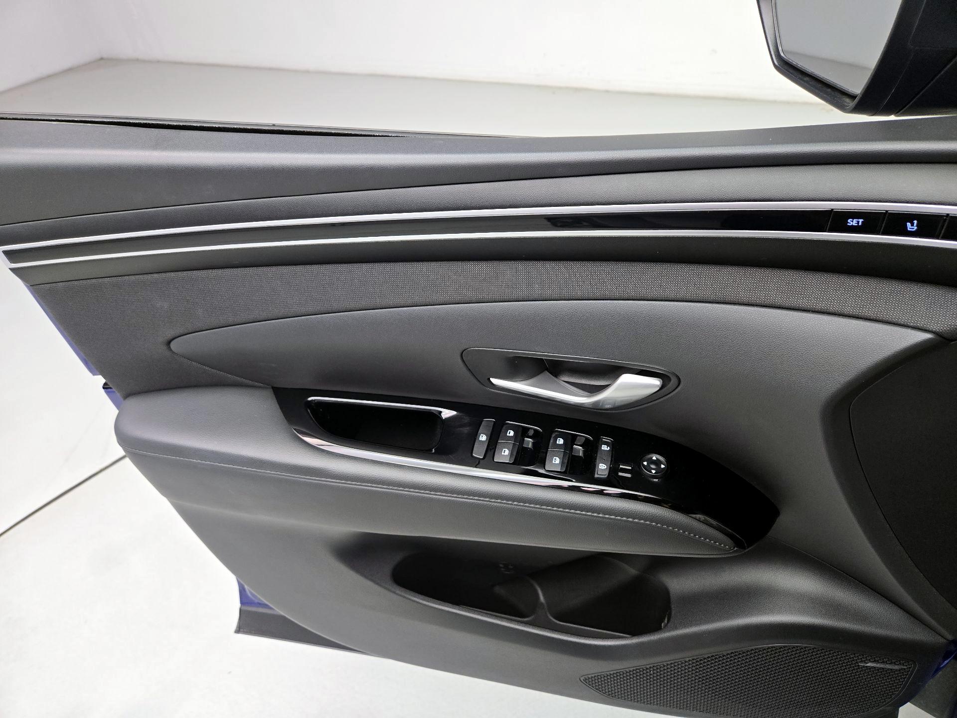 Thumbnail: 2022 Hyundai Tucson - 12