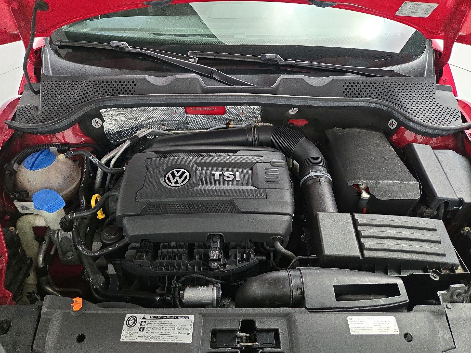 Thumbnail: 2013 Volkswagen Beetle - 20