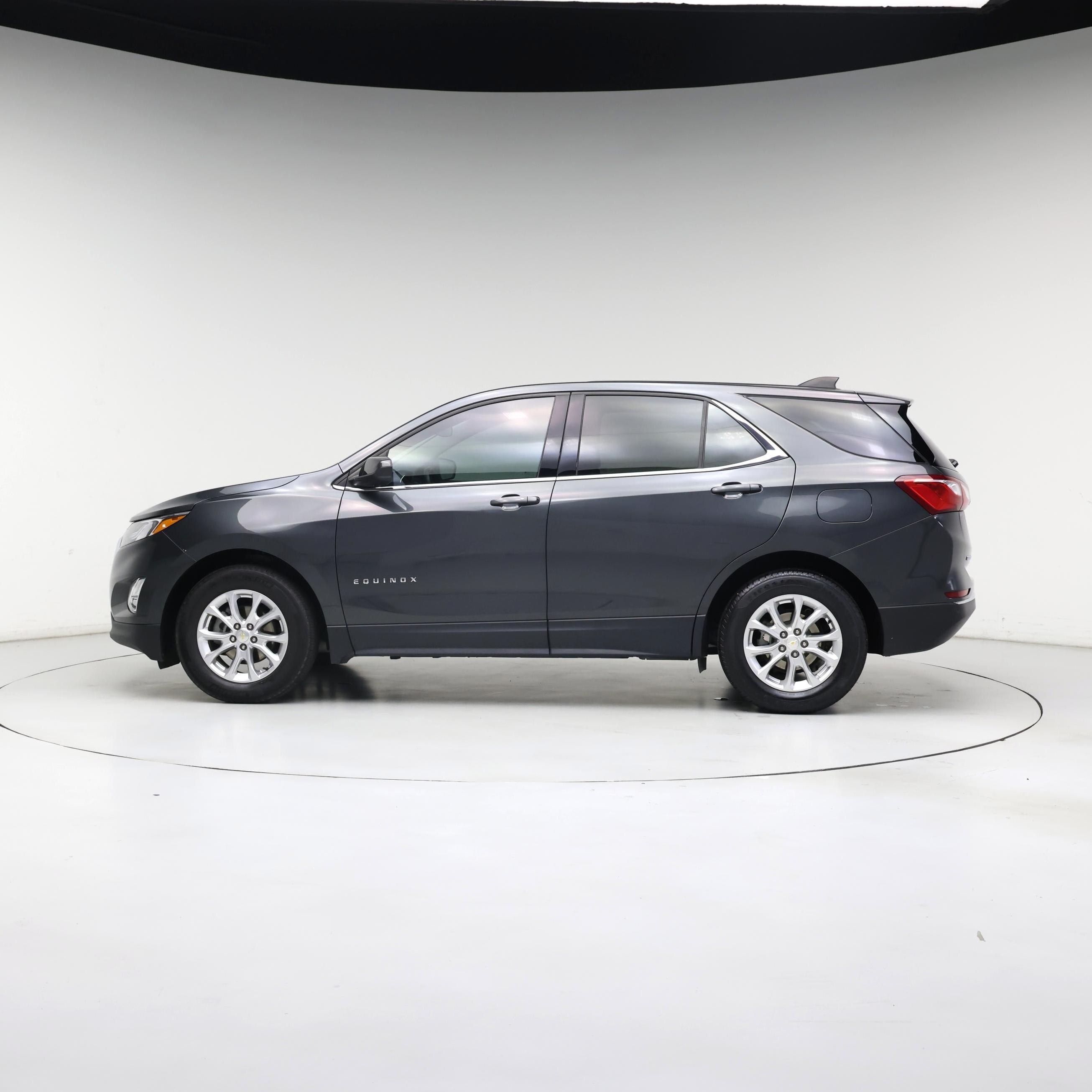 Thumbnail: 2020 Chevrolet Equinox - 3