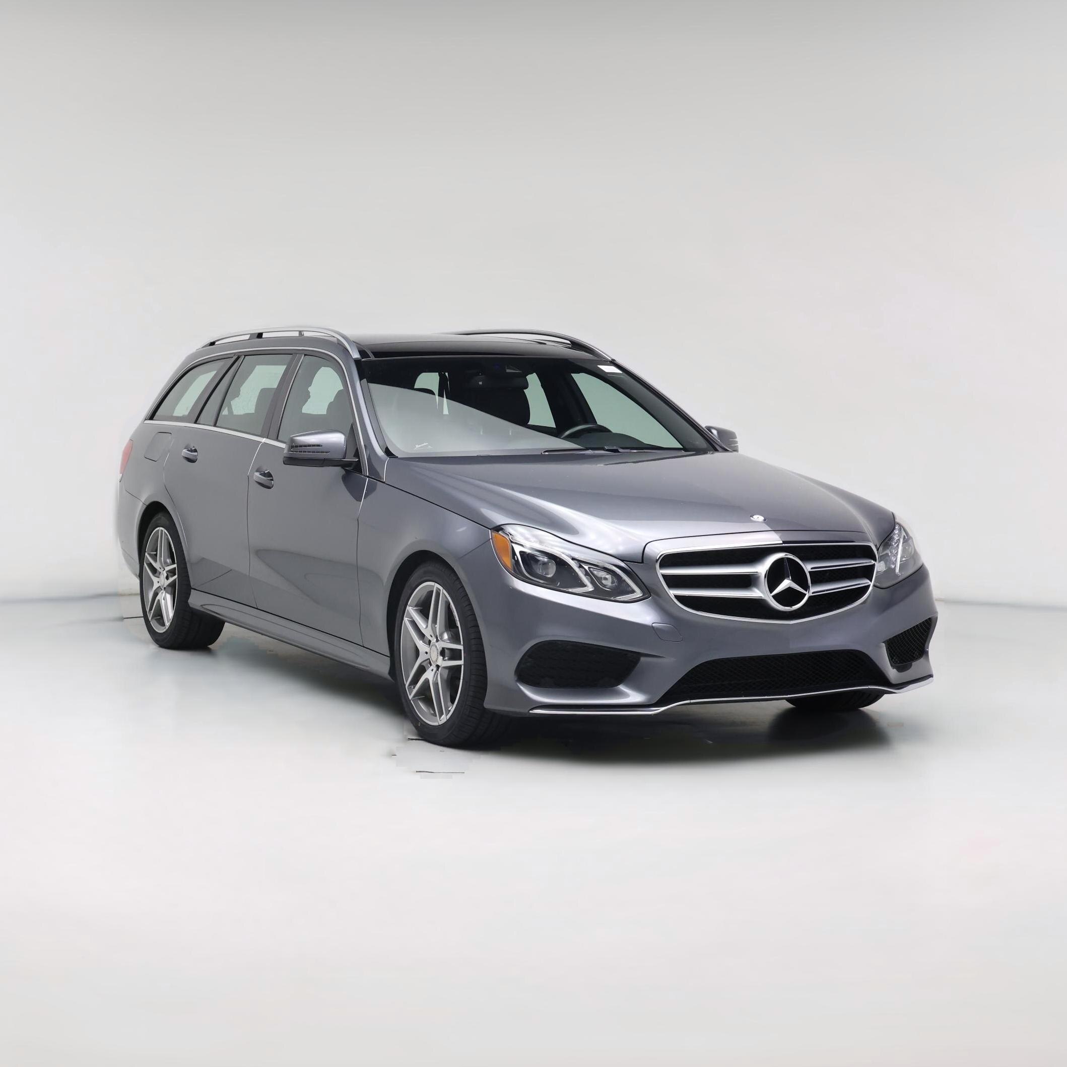 Thumbnail: 2016 Mercedes-Benz E-Class - 1