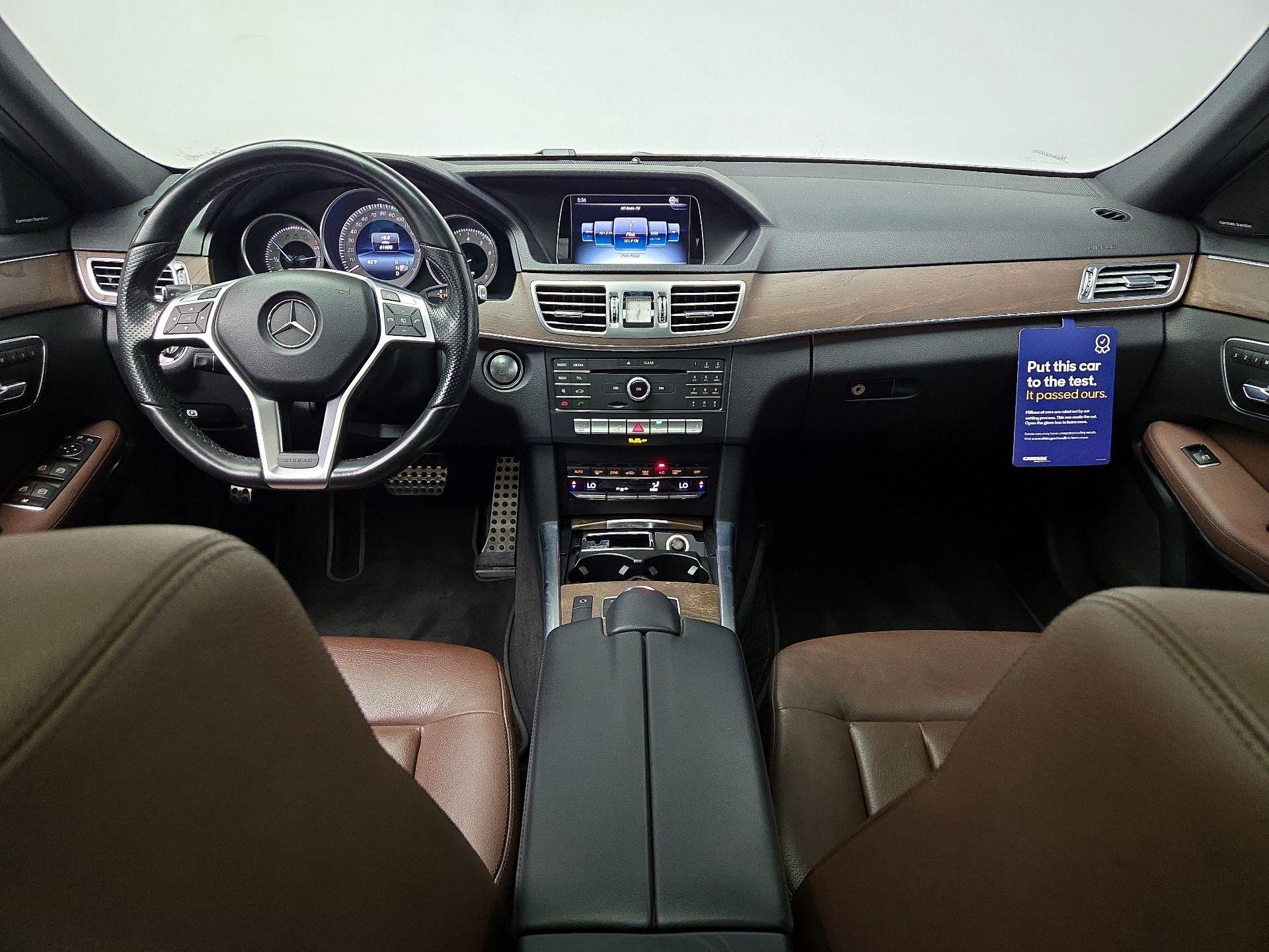 Thumbnail: 2016 Mercedes-Benz E-Class - 9