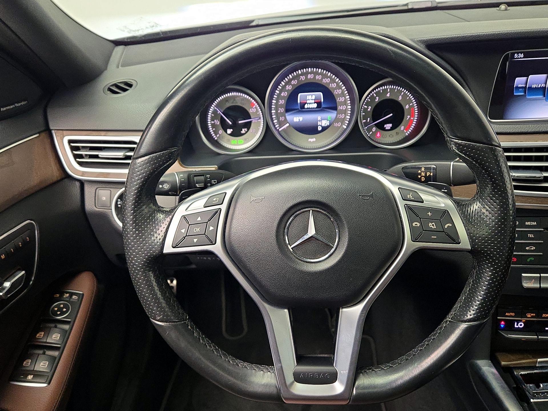 Thumbnail: 2016 Mercedes-Benz E-Class - 10