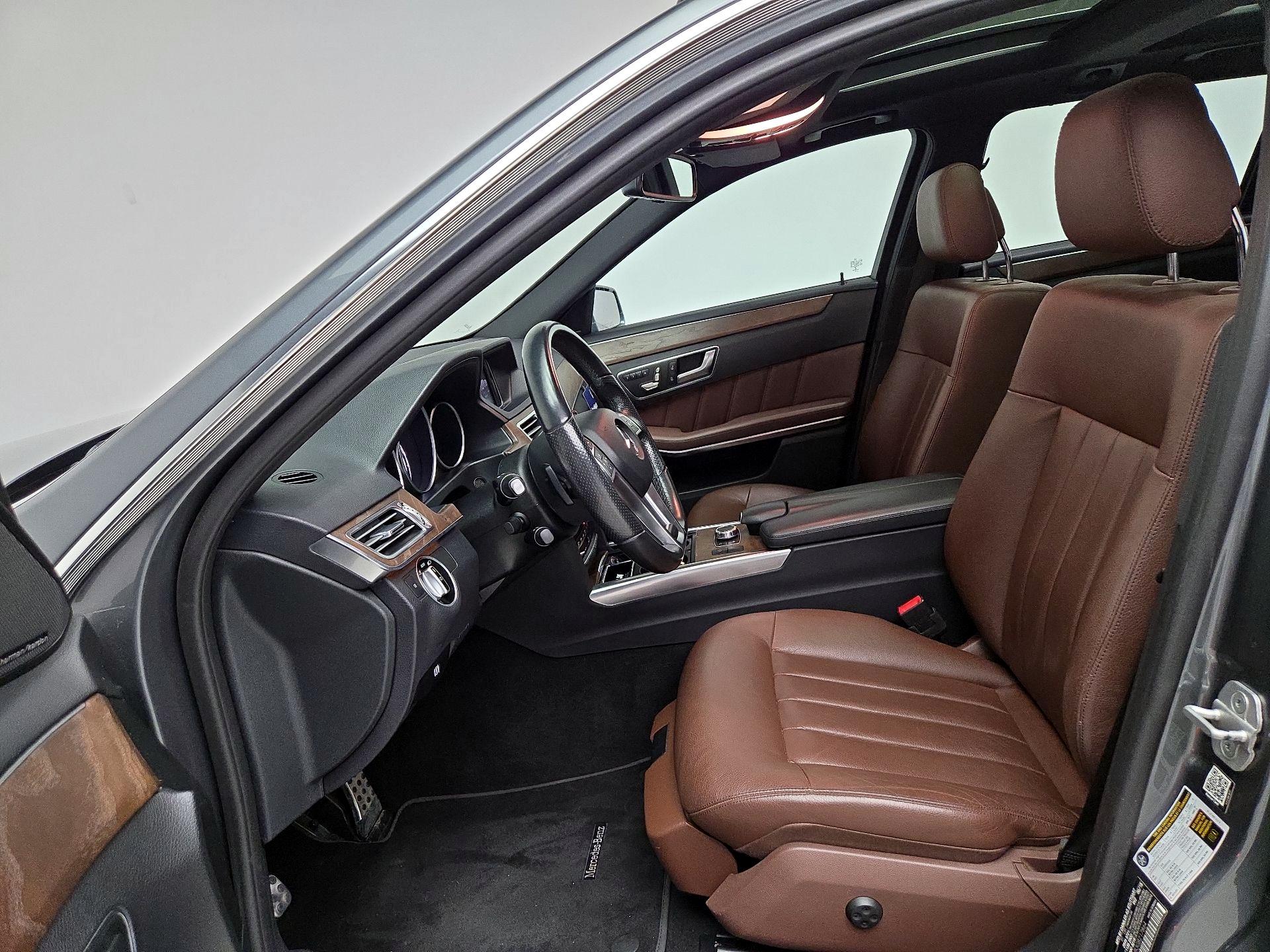 Thumbnail: 2016 Mercedes-Benz E-Class - 11
