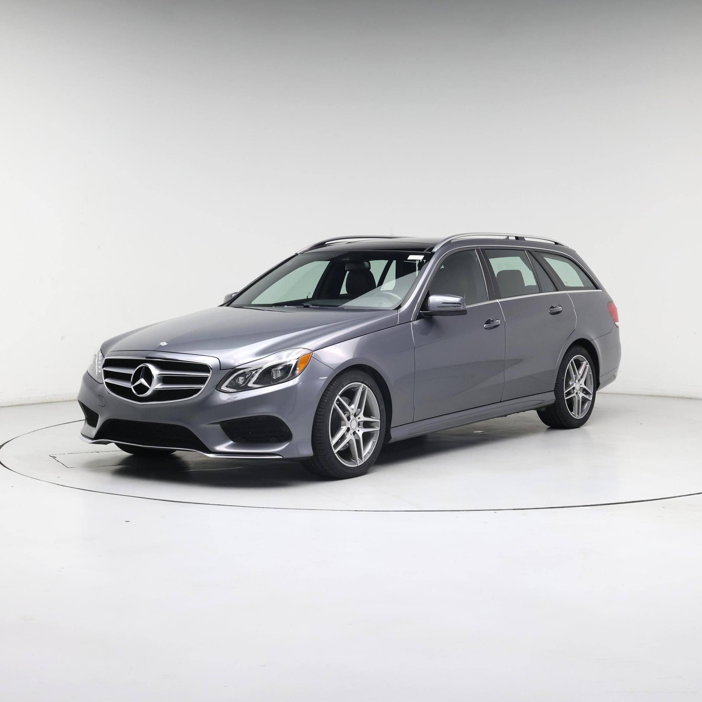 Thumbnail: 2016 Mercedes-Benz E-Class - 4