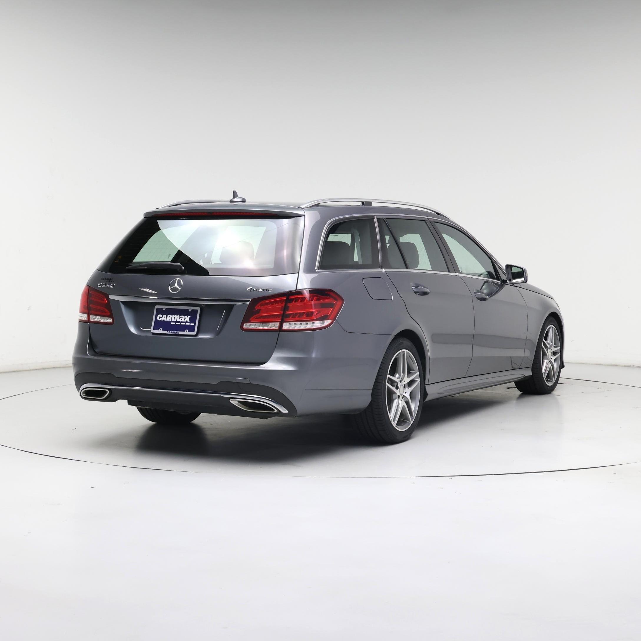 Thumbnail: 2016 Mercedes-Benz E-Class - 8