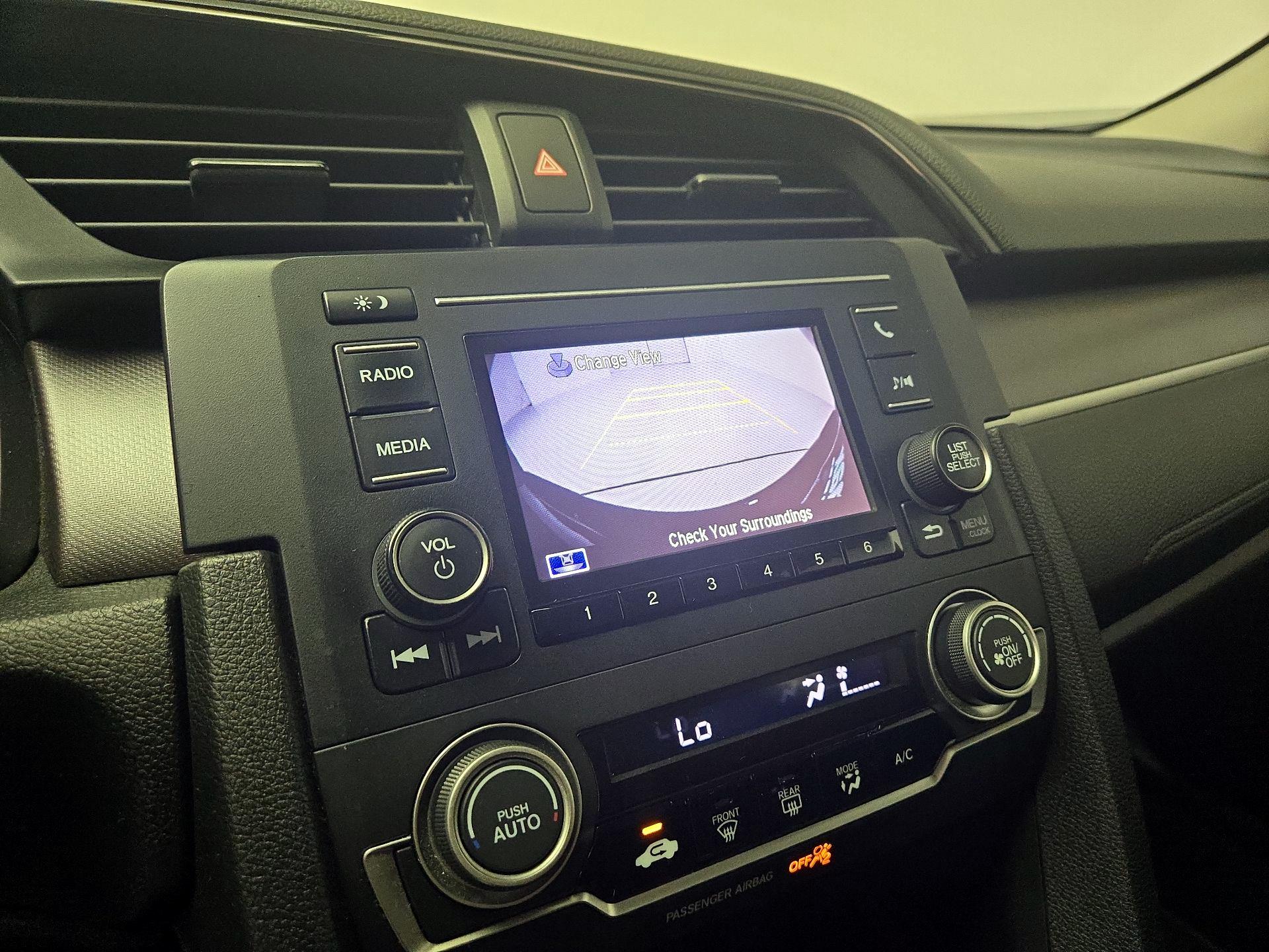 Thumbnail: 2016 Honda Civic - 14