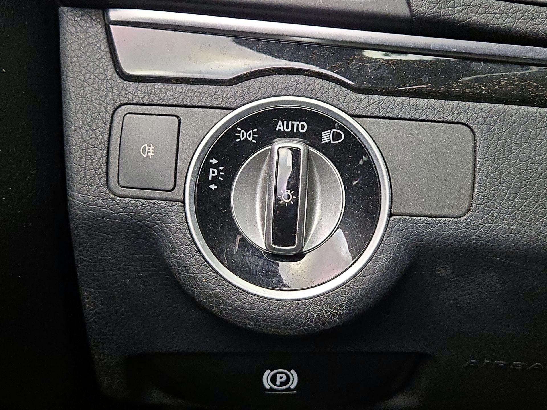 Thumbnail: 2014 Mercedes-Benz E-Class - 13