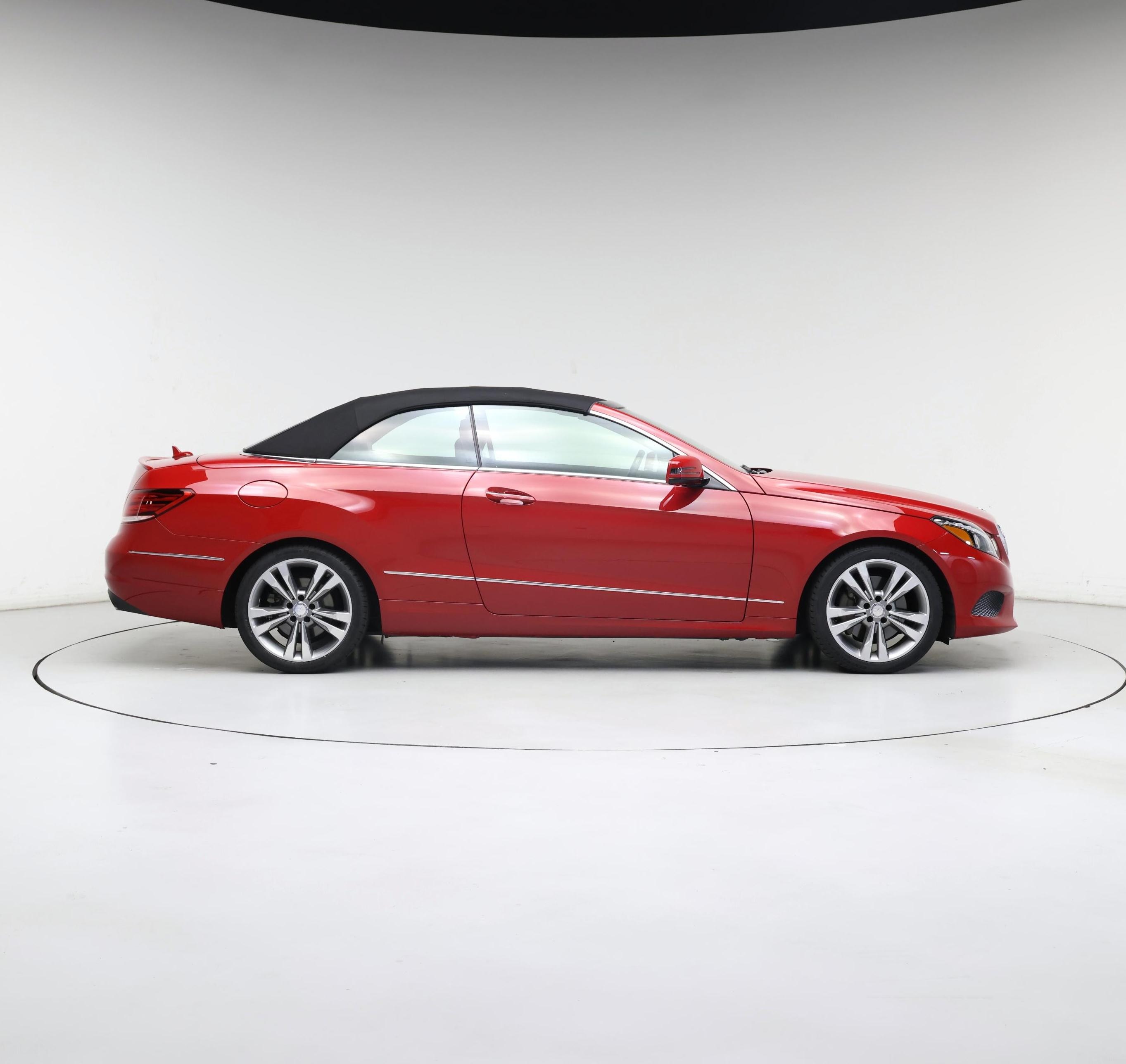 Thumbnail: 2014 Mercedes-Benz E-Class - 7