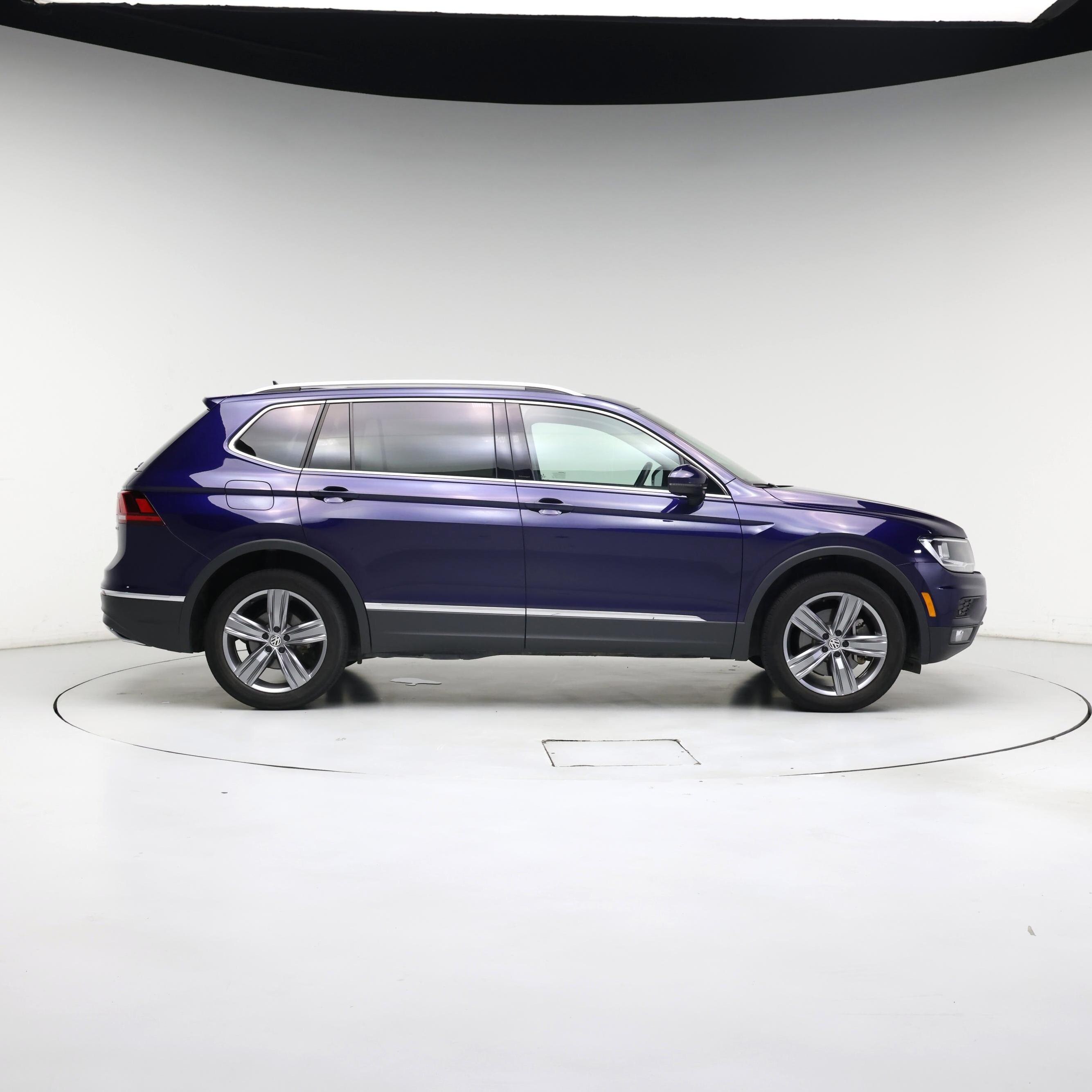 Thumbnail: 2021 Volkswagen Tiguan - 7