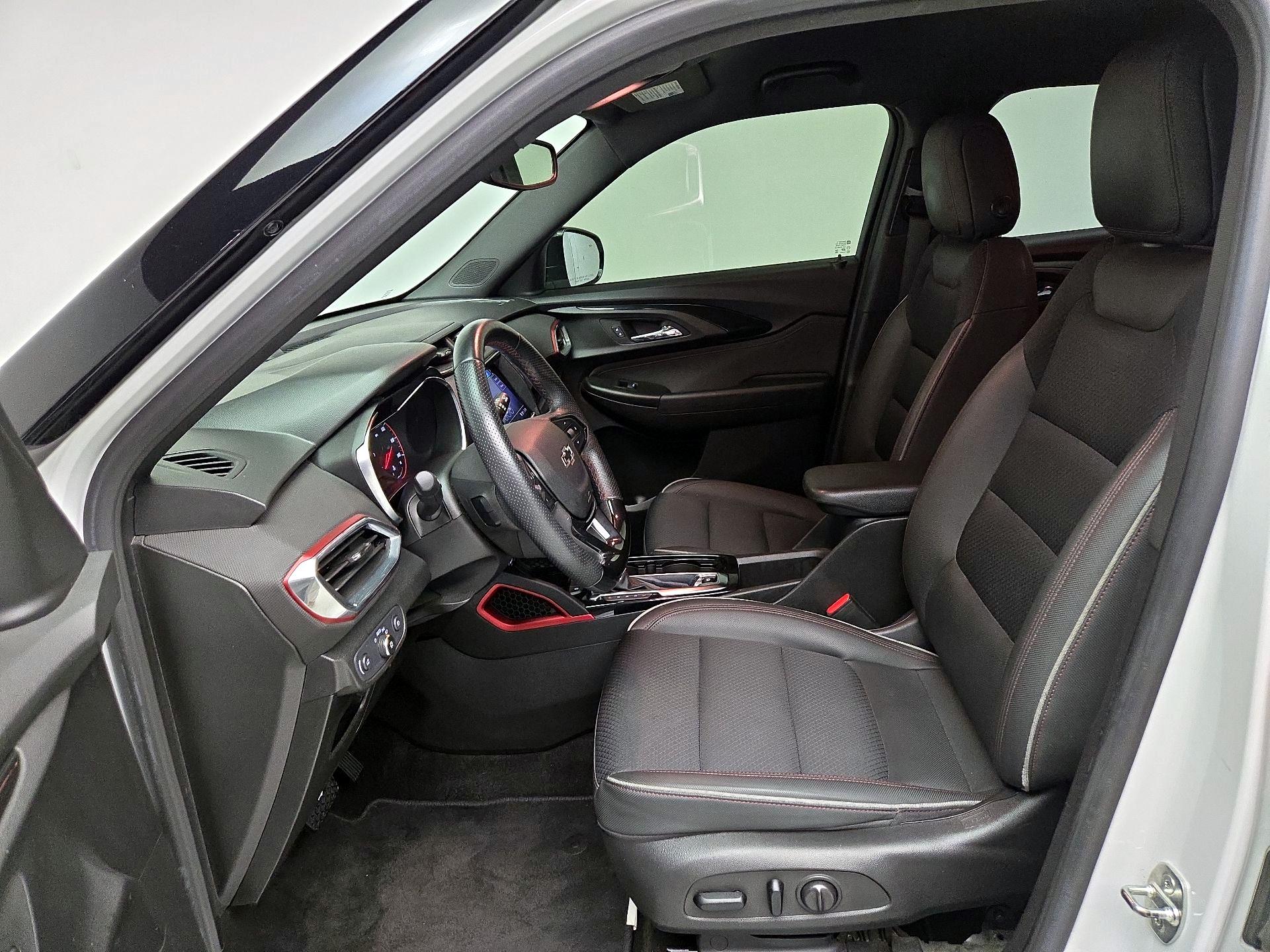 Thumbnail: 2021 Chevrolet TrailBlazer - 11