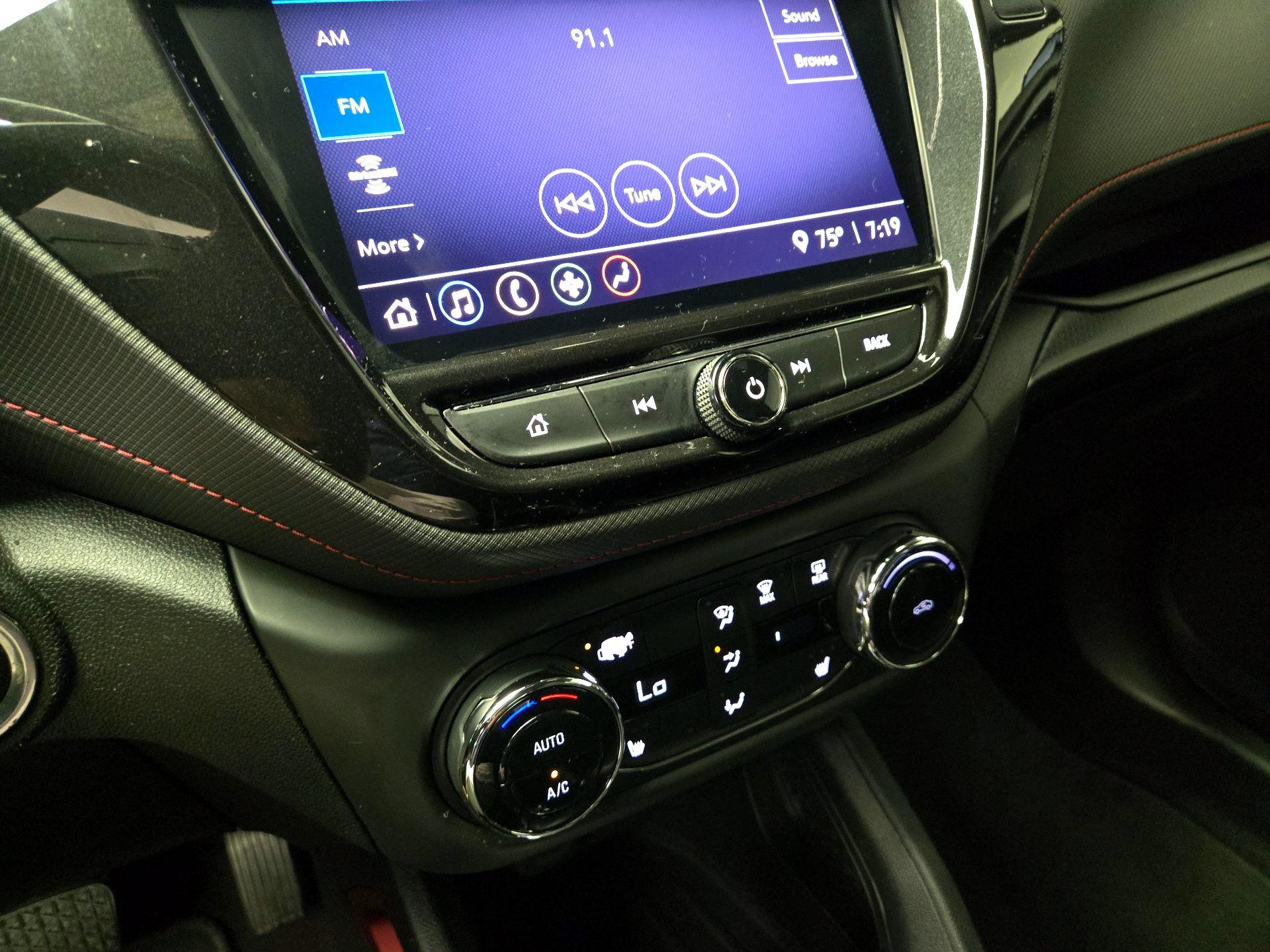 Thumbnail: 2021 Chevrolet TrailBlazer - 16