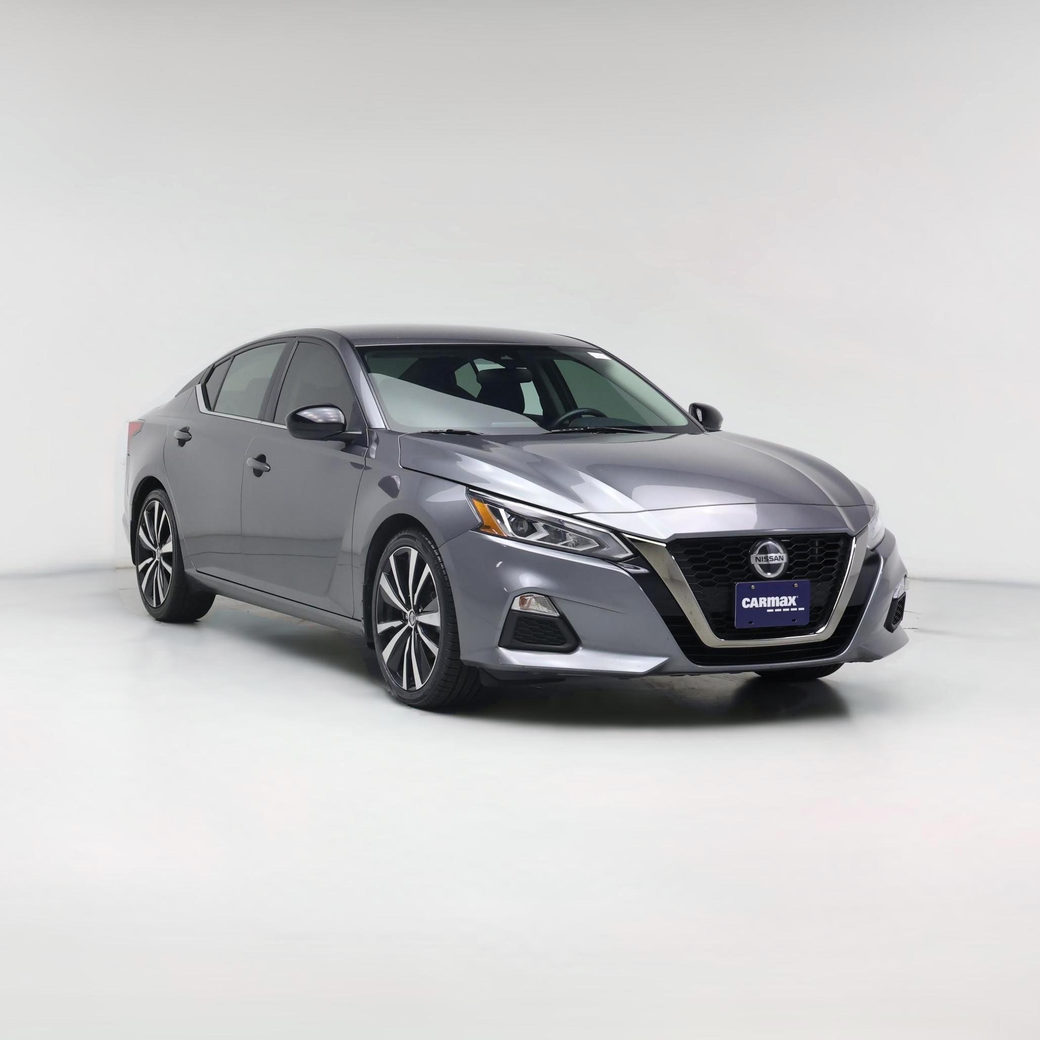 Thumbnail: 2022 Nissan Altima - 1
