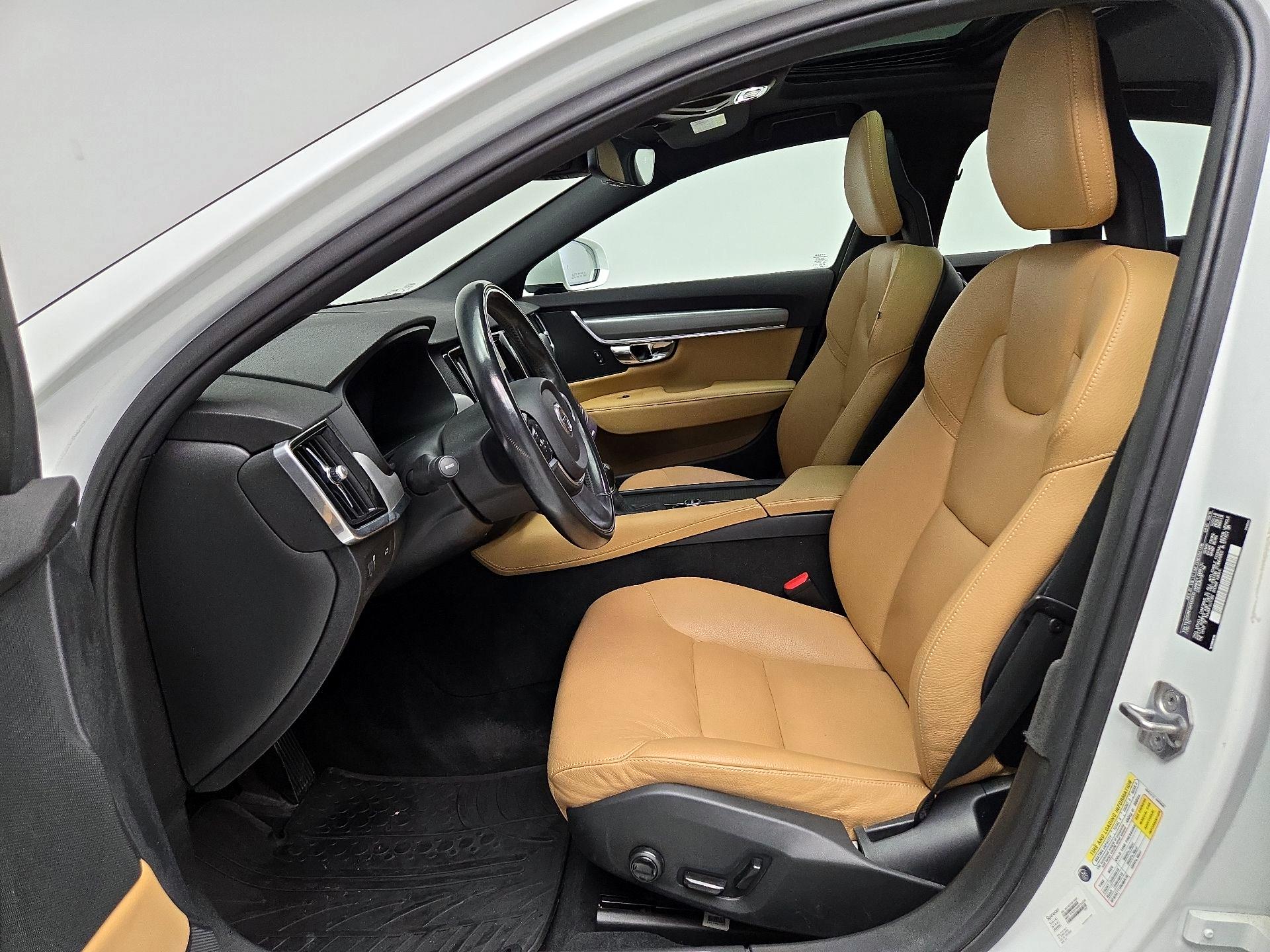 Thumbnail: 2017 Volvo S90 - 11