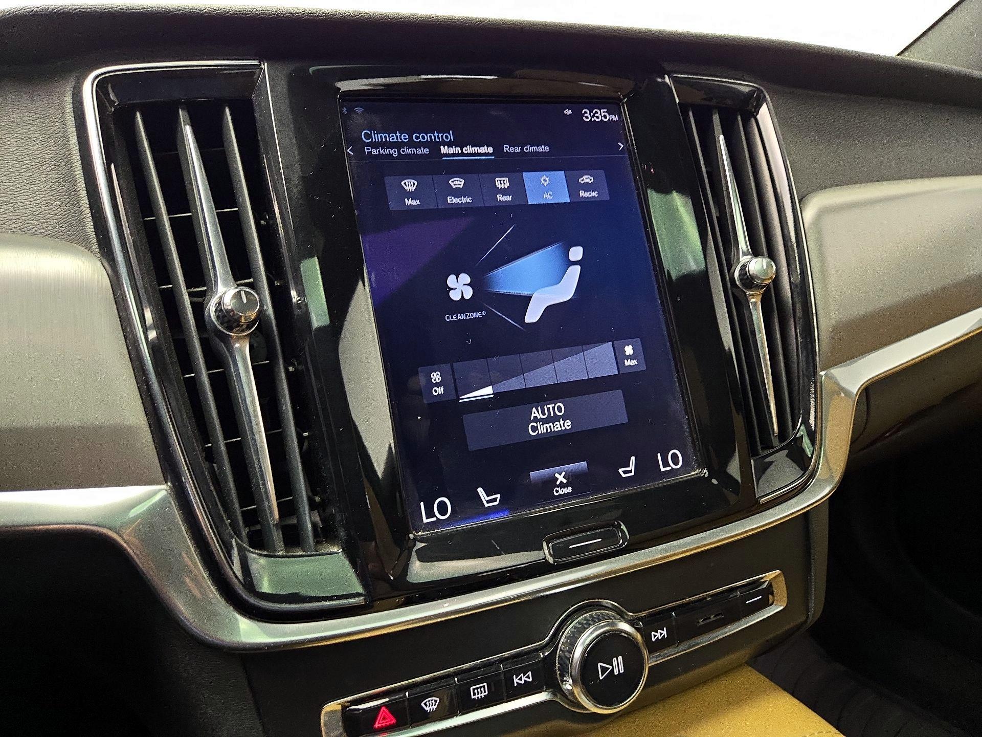 Thumbnail: 2017 Volvo S90 - 17