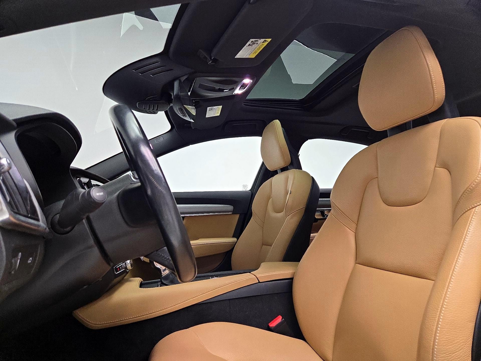 Thumbnail: 2017 Volvo S90 - 20