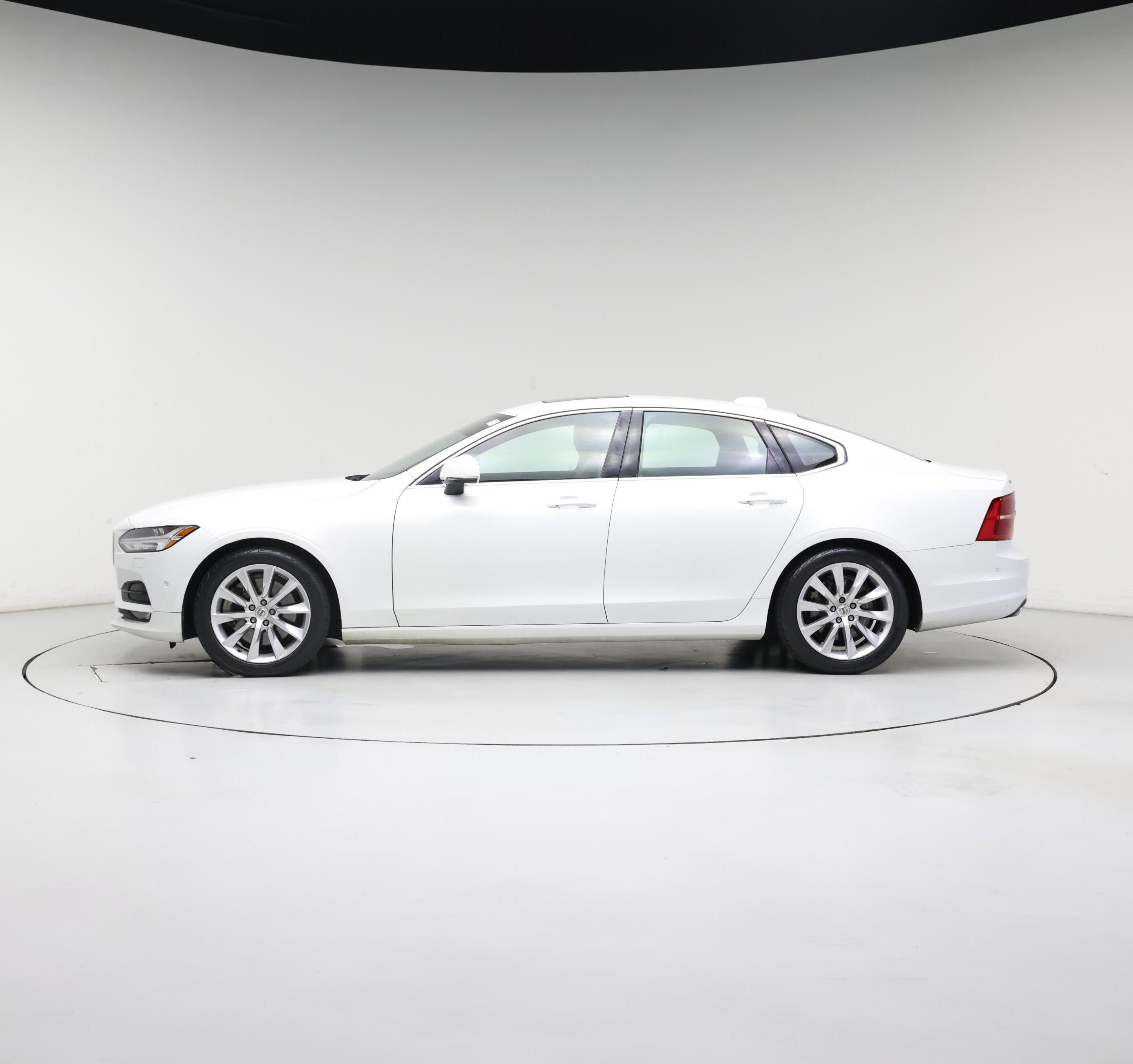 Thumbnail: 2017 Volvo S90 - 3