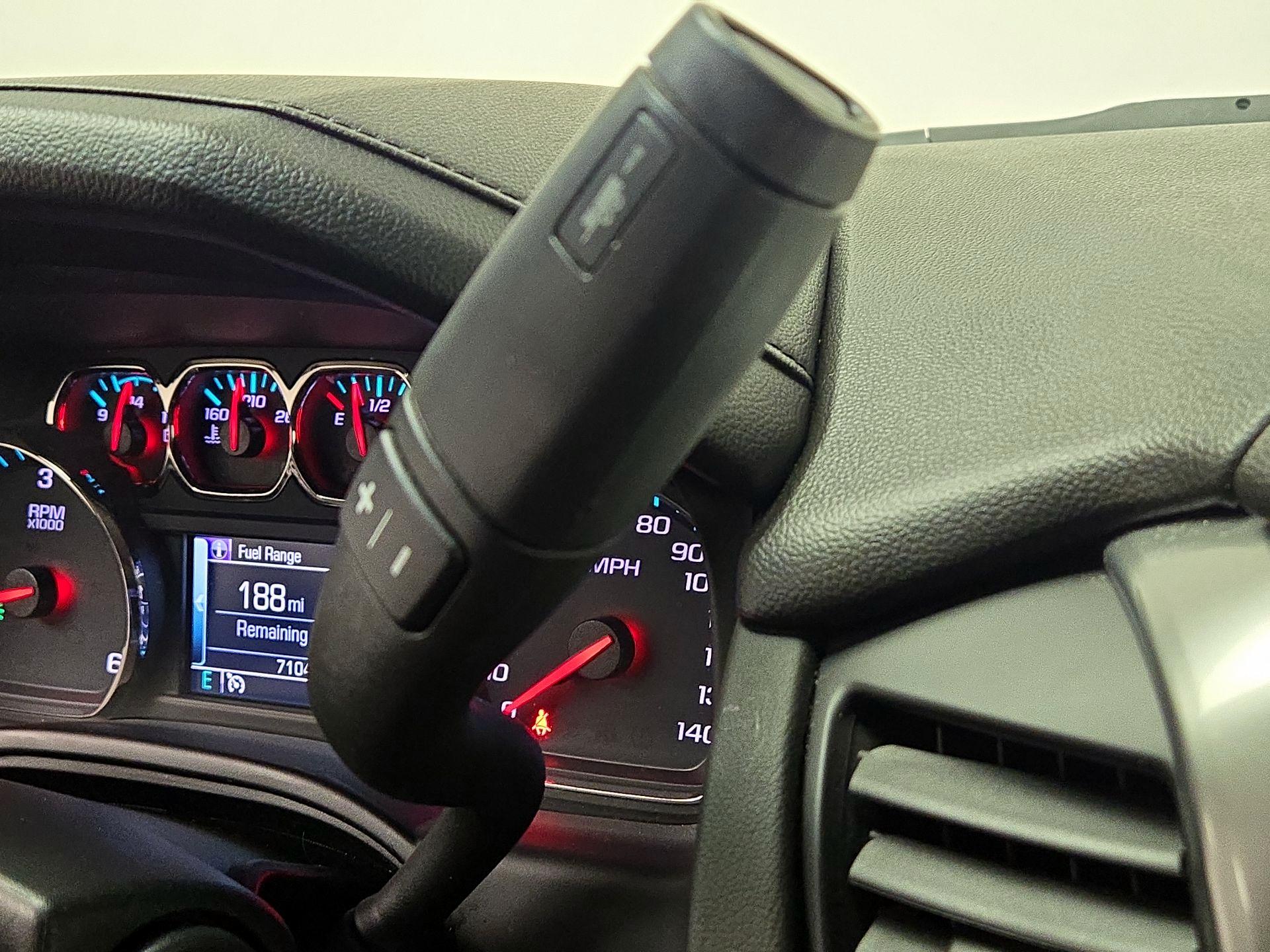 Thumbnail: 2020 Chevrolet Tahoe - 17