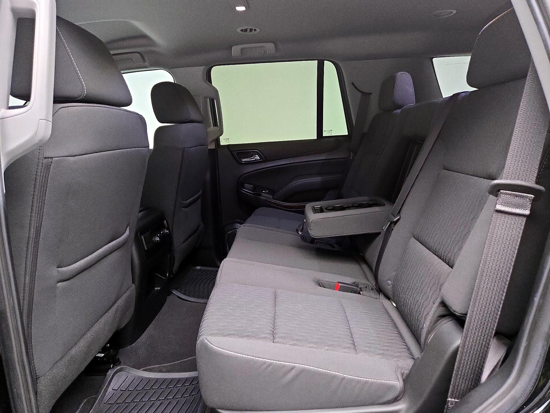 Thumbnail: 2020 Chevrolet Tahoe - 19