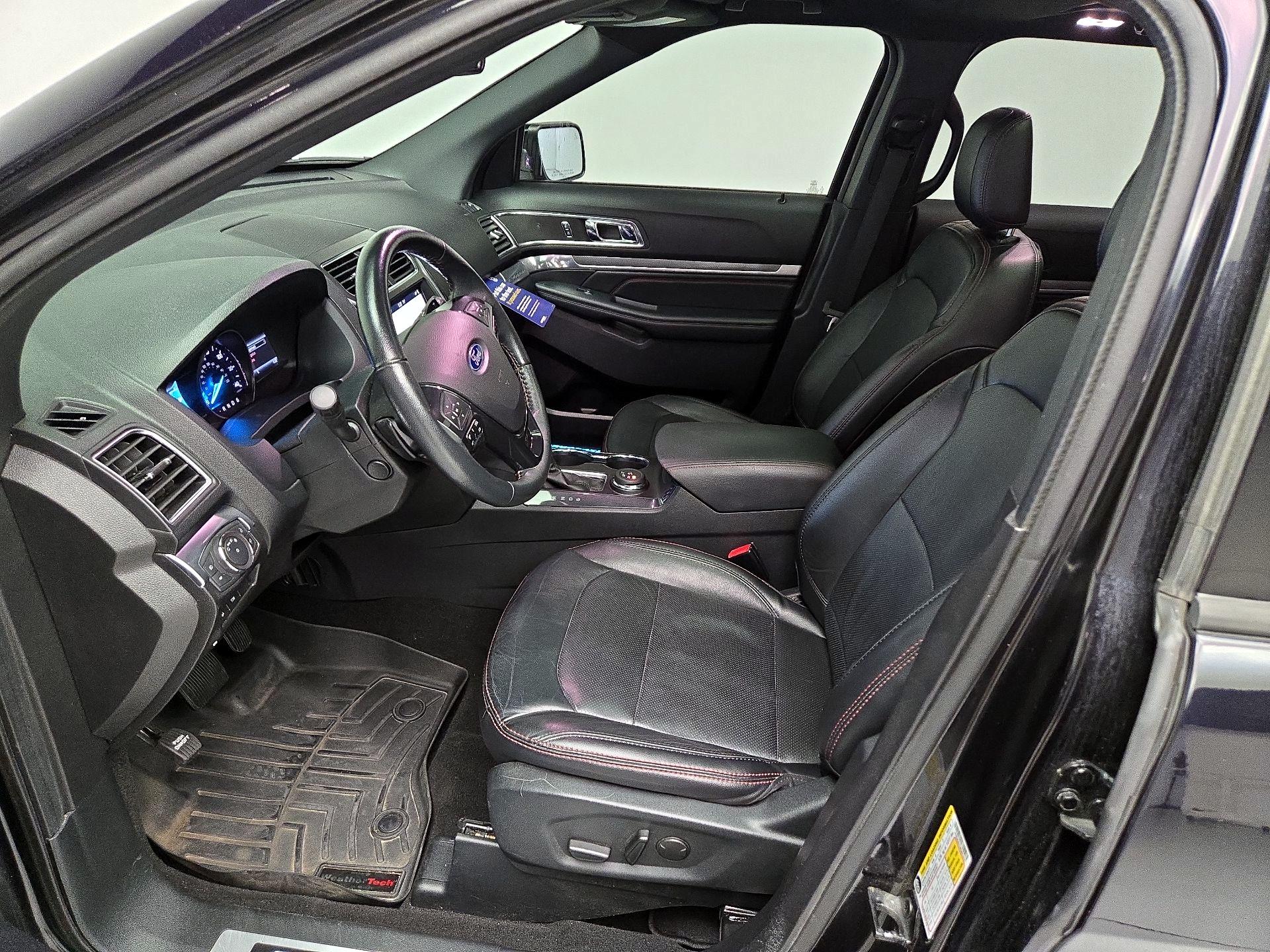 Thumbnail: 2019 Ford Explorer - 11