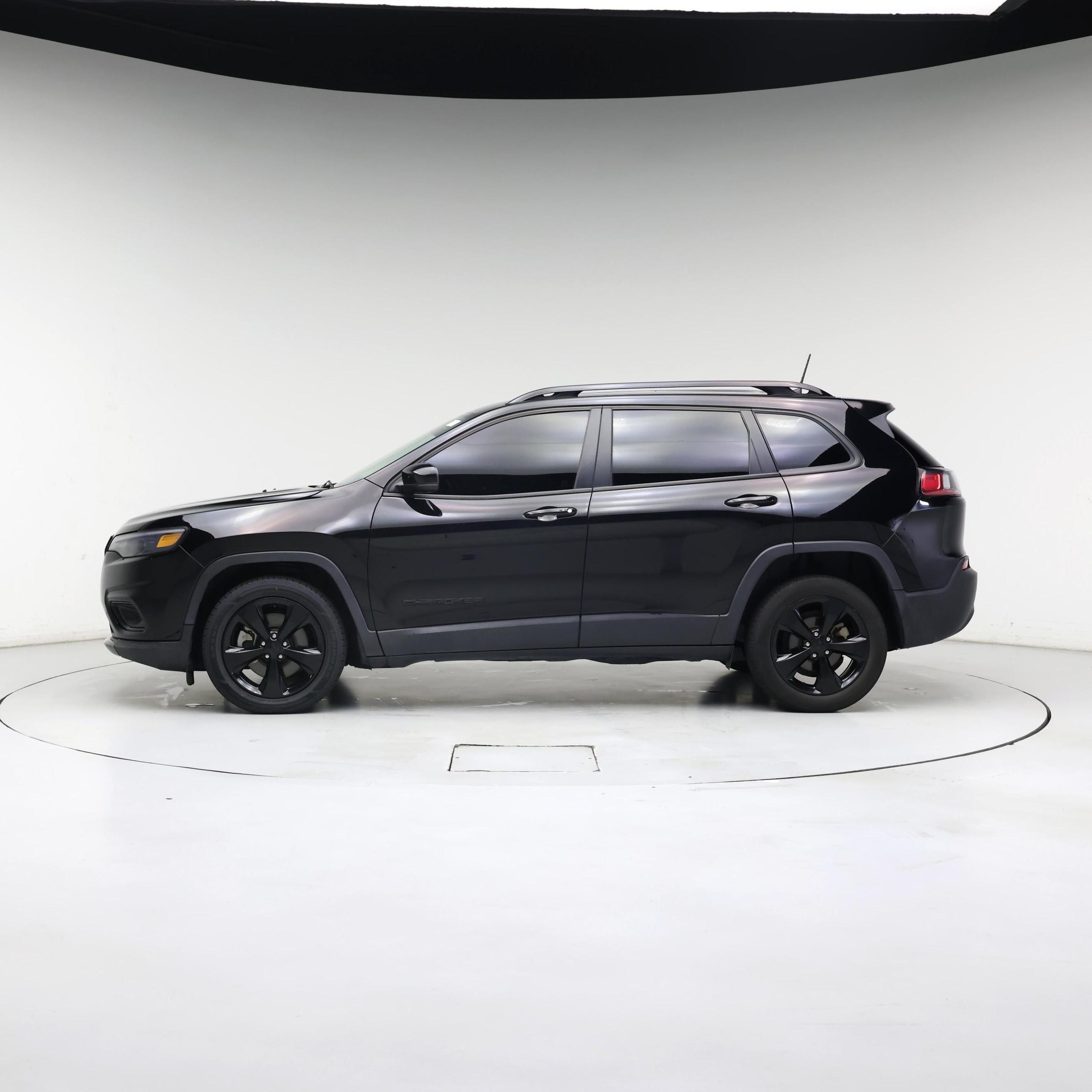 Thumbnail: 2021 Jeep Cherokee - 3
