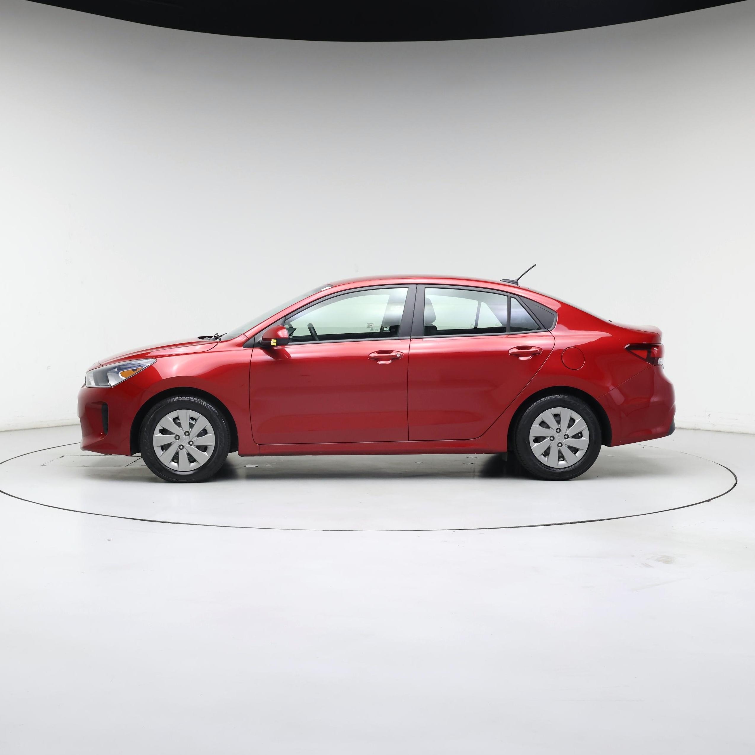 Thumbnail: 2020 Kia Rio - 3