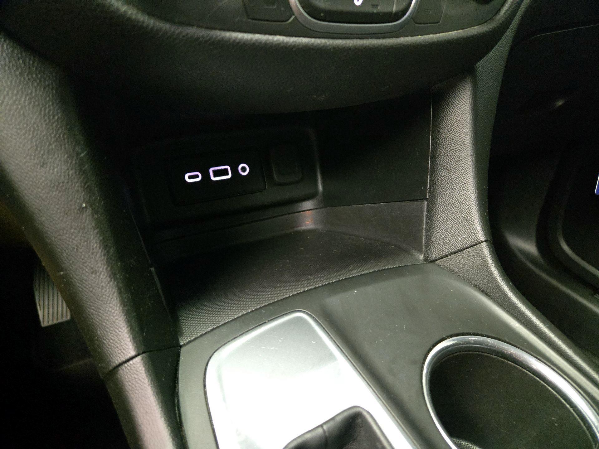 Thumbnail: 2020 Chevrolet Equinox - 18