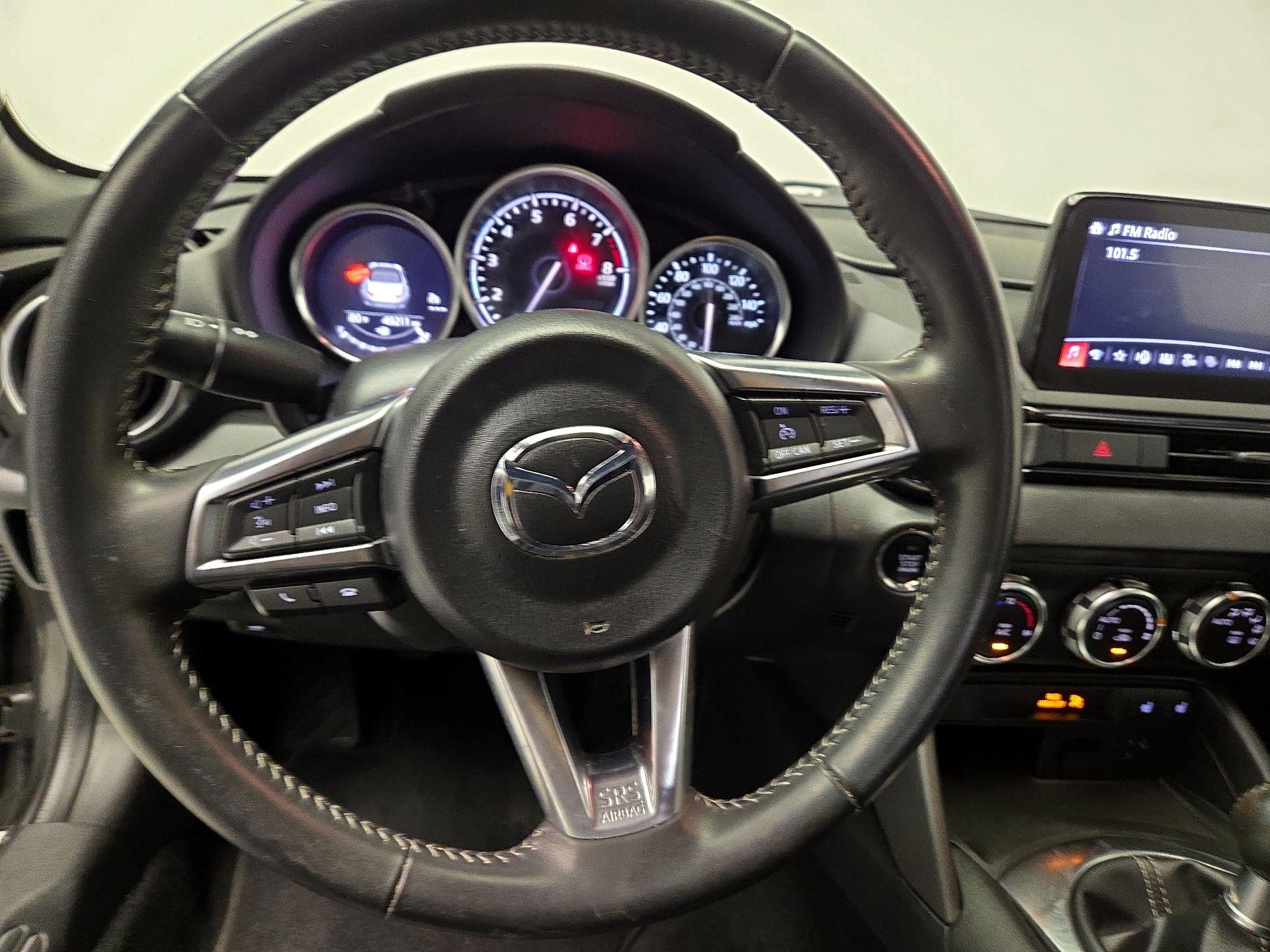 Thumbnail: 2021 Mazda MX-5 Miata - 10
