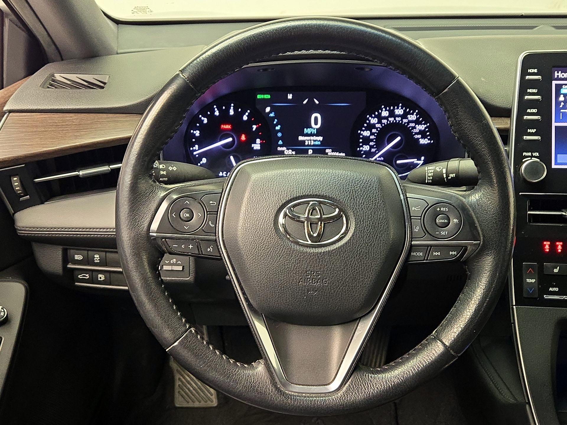 Thumbnail: 2019 Toyota Avalon - 10