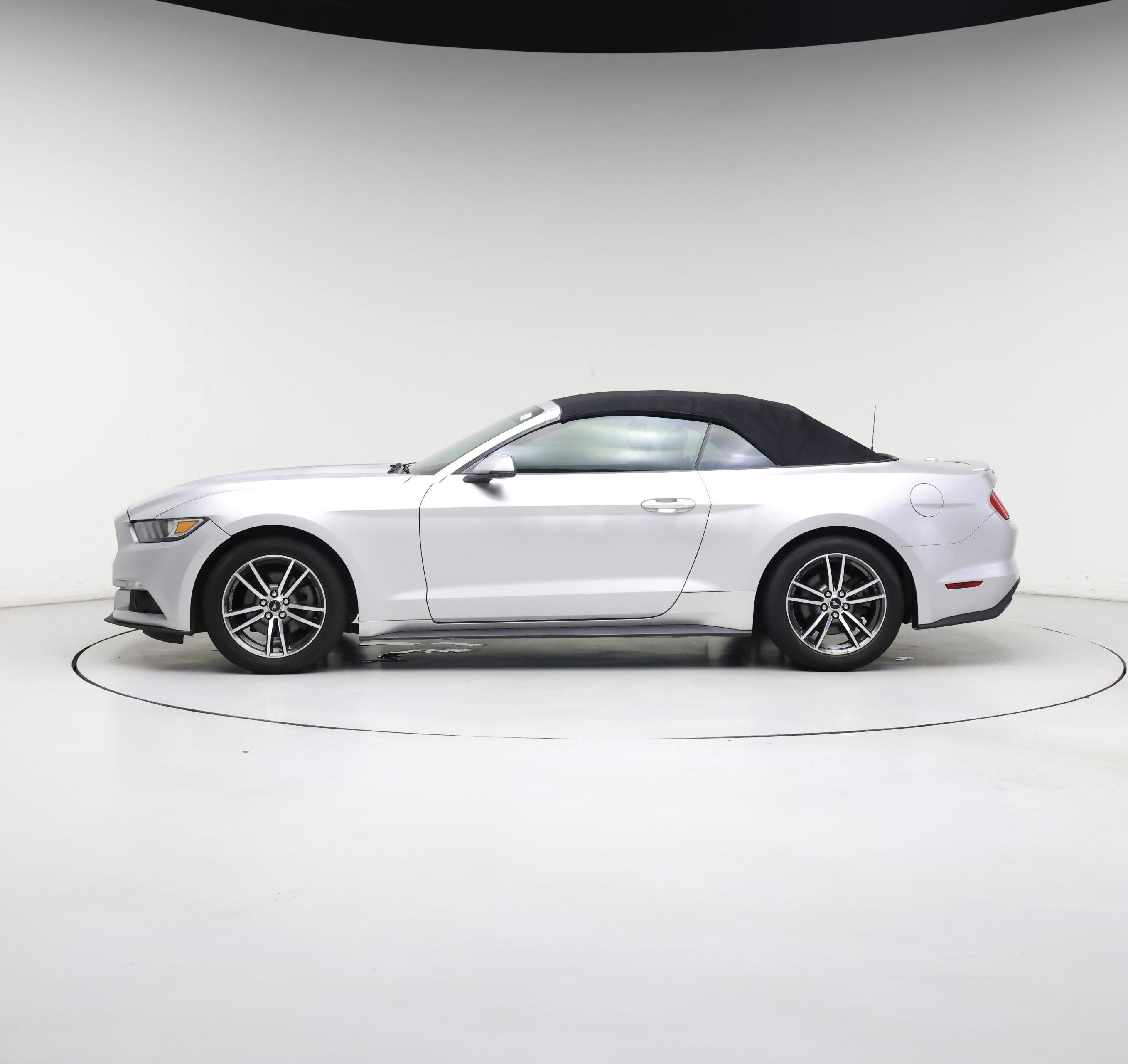 Thumbnail: 2017 Ford Mustang - 3