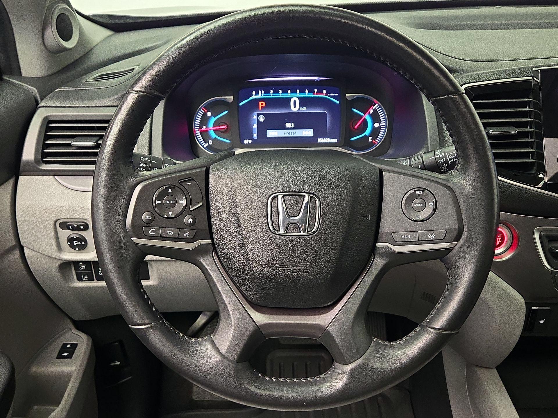 Thumbnail: 2019 Honda Pilot - 10