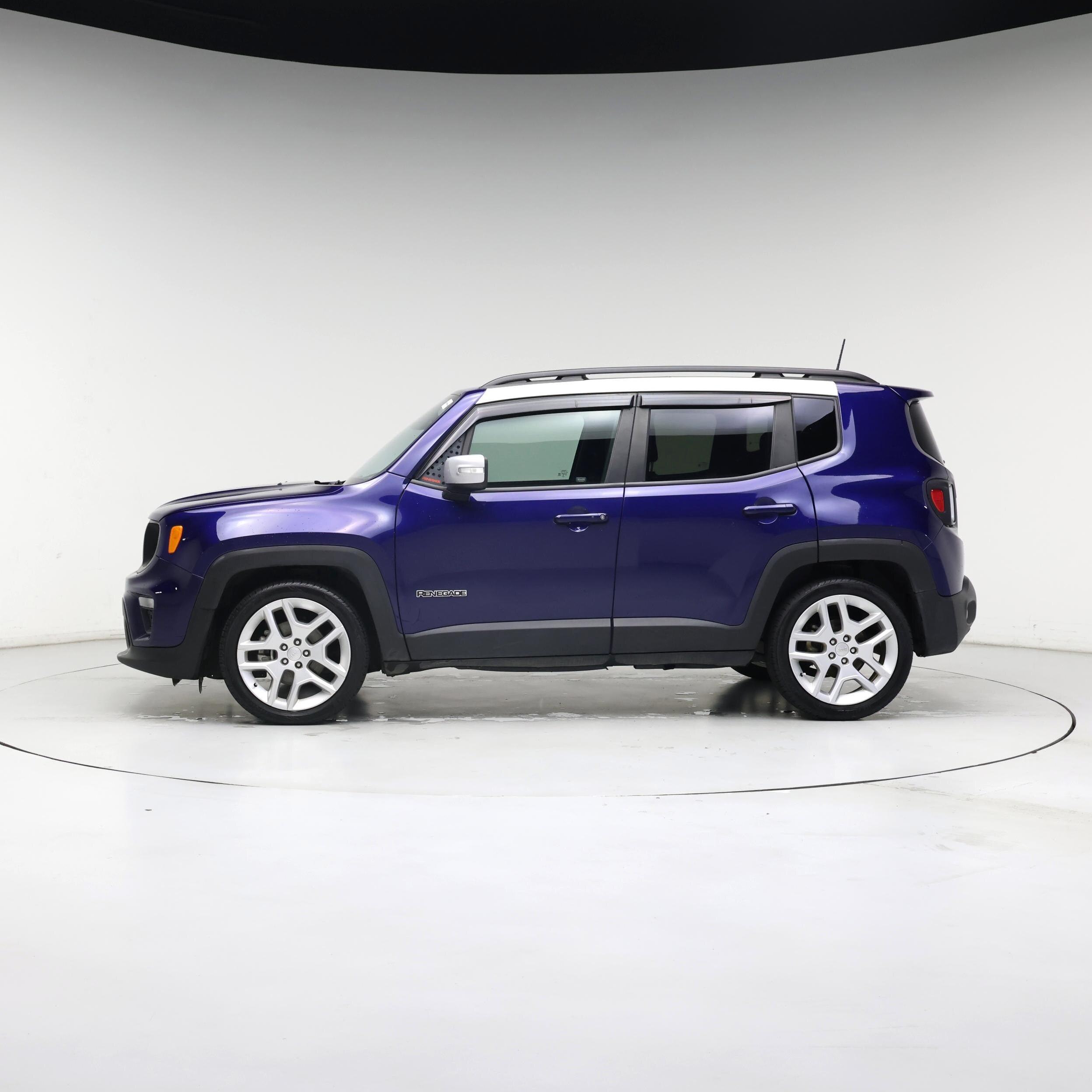 Thumbnail: 2021 Jeep Renegade - 3