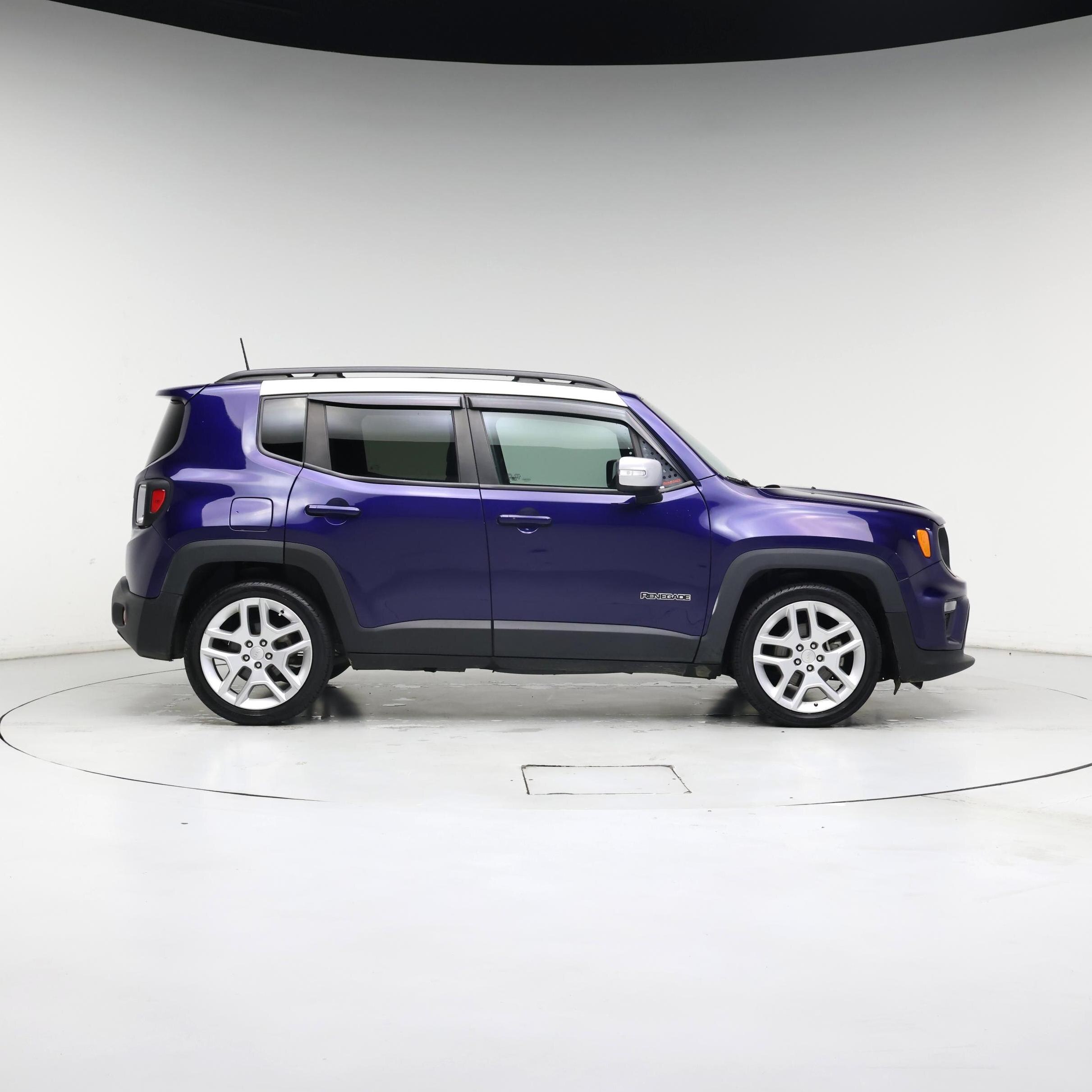 Thumbnail: 2021 Jeep Renegade - 7