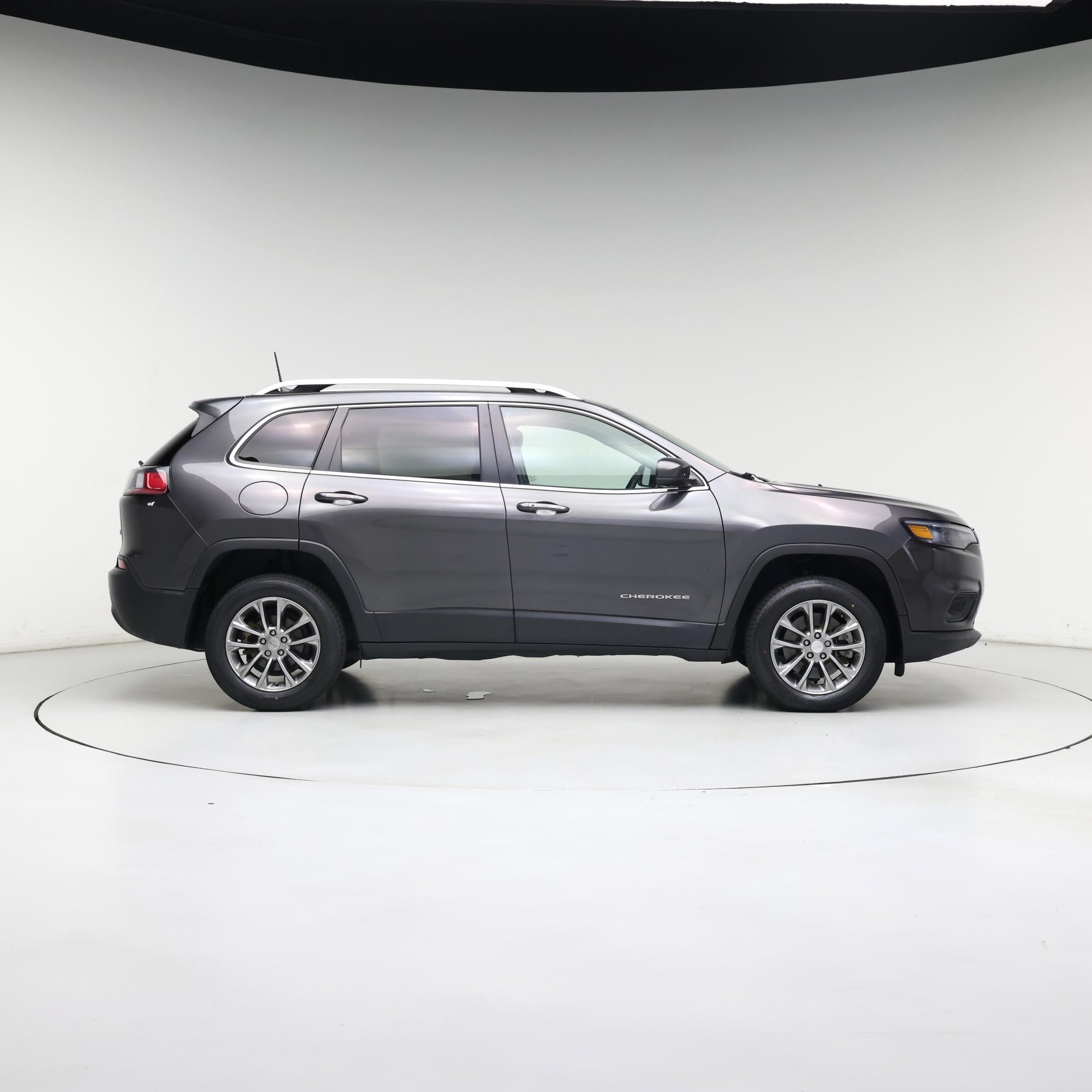 Thumbnail: 2020 Jeep Cherokee - 7