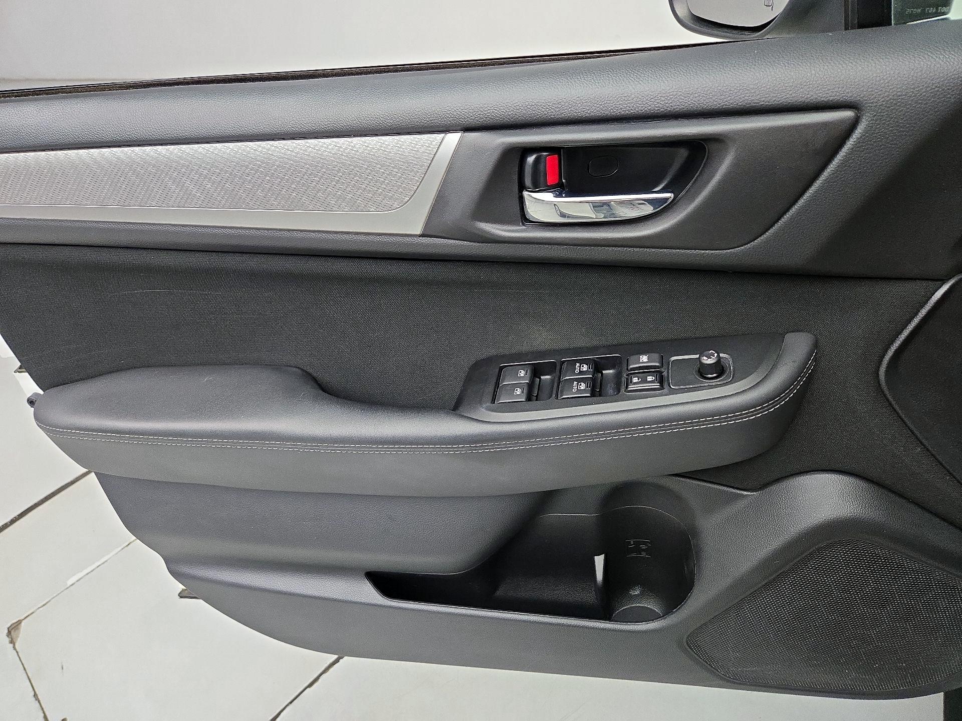 Thumbnail: 2019 Subaru Outback - 12