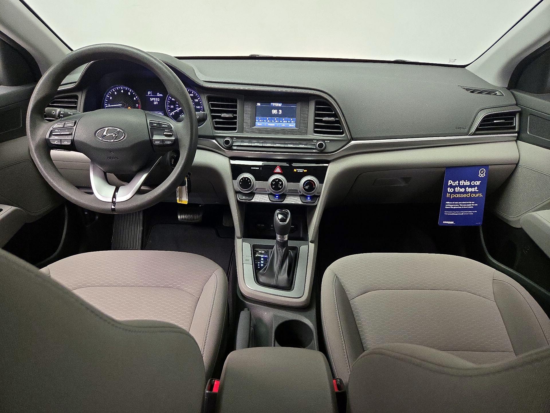 Thumbnail: 2019 Hyundai Elantra - 9
