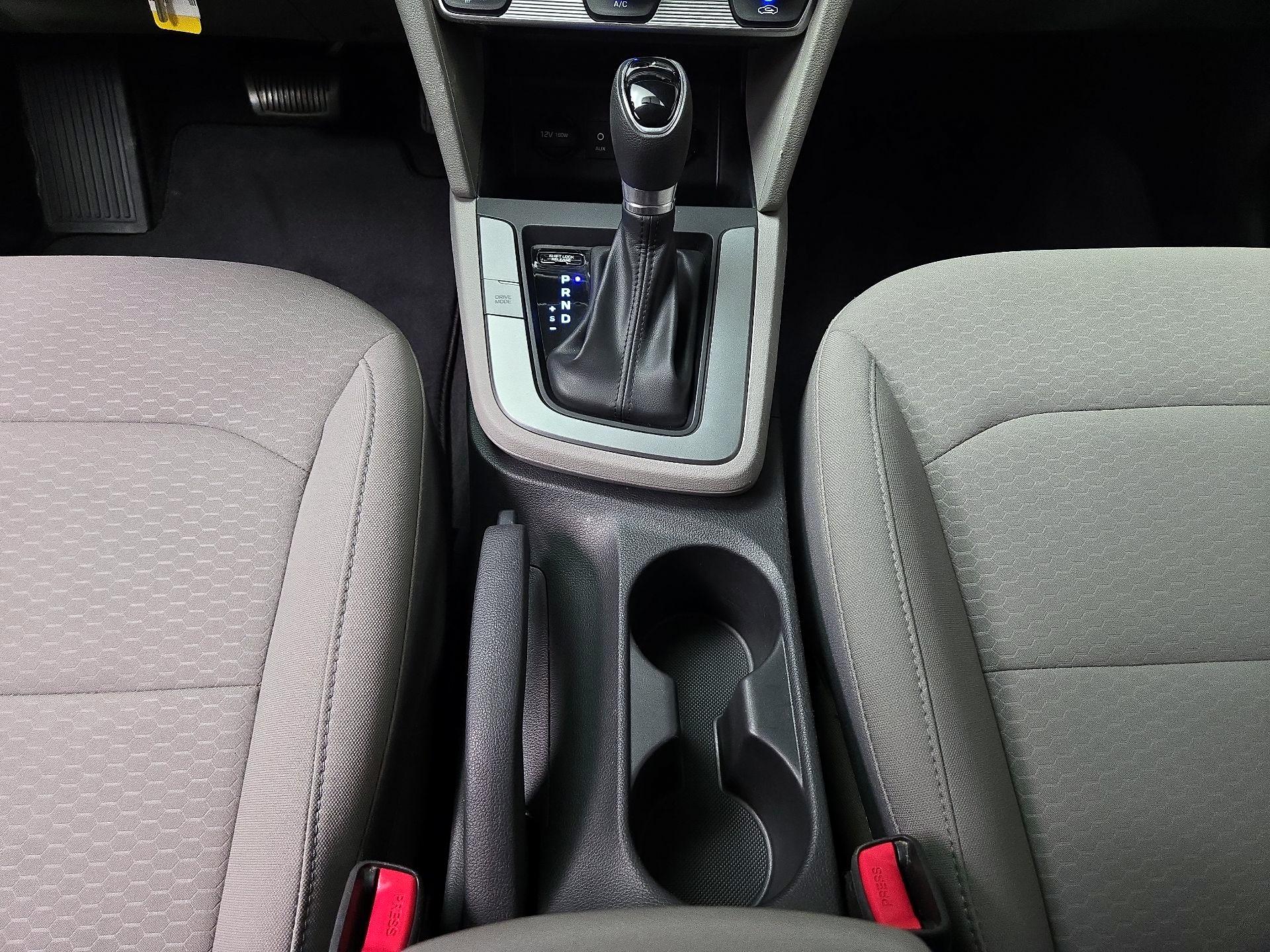 Thumbnail: 2019 Hyundai Elantra - 17