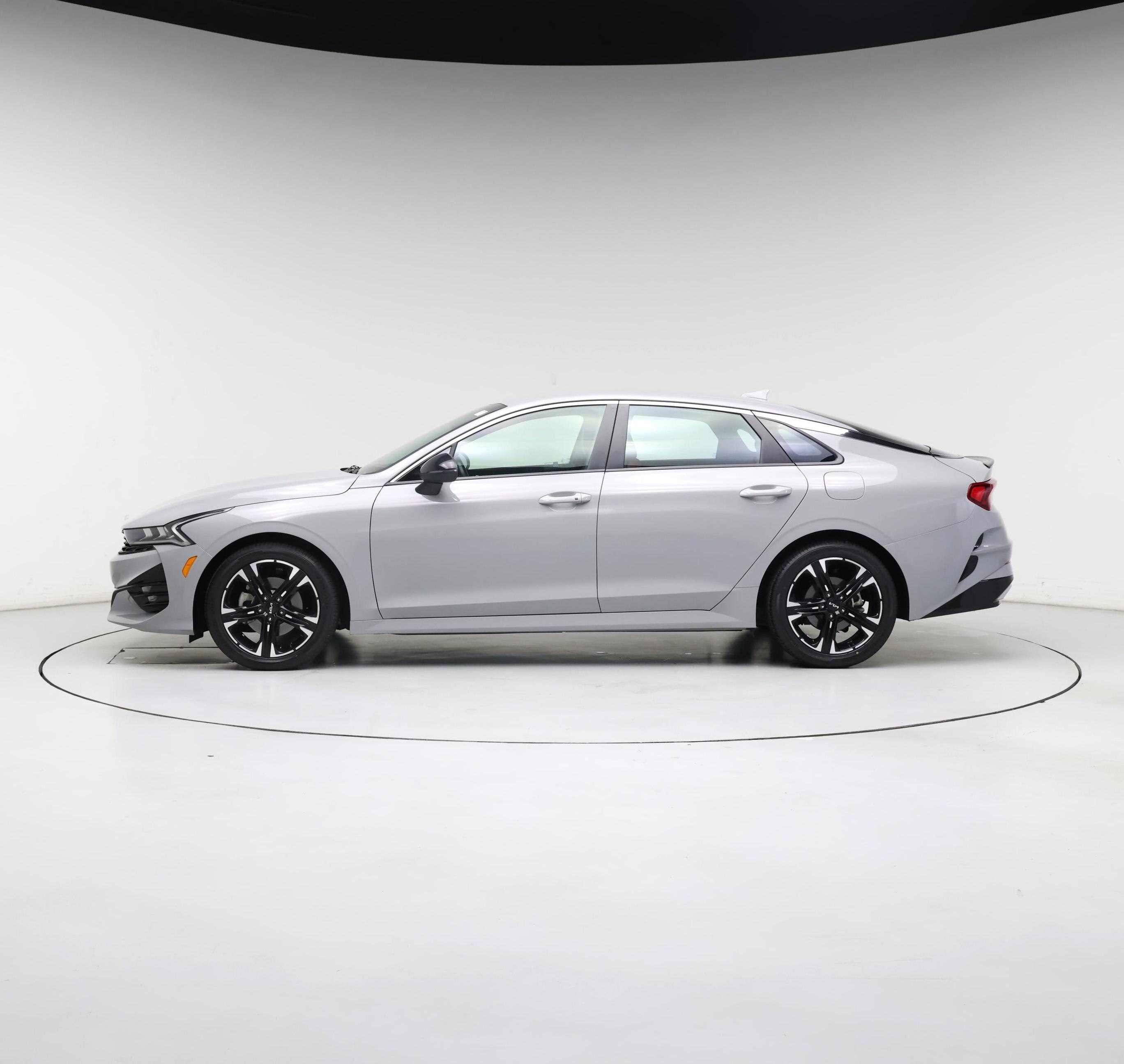 Thumbnail: 2024 Kia K5 - 3