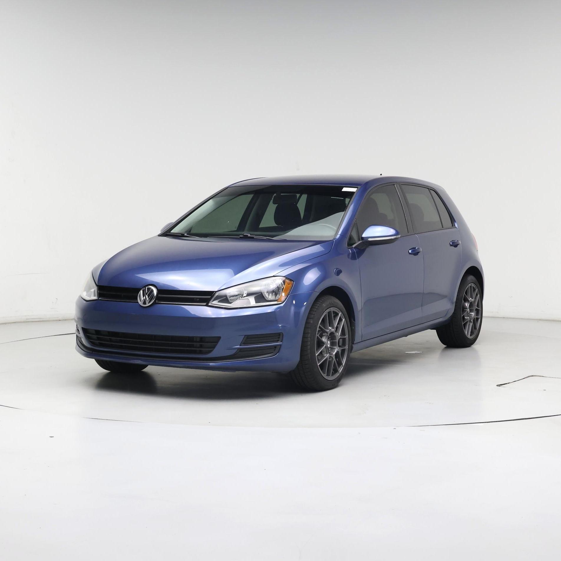 Thumbnail: 2017 Volkswagen Golf - 4