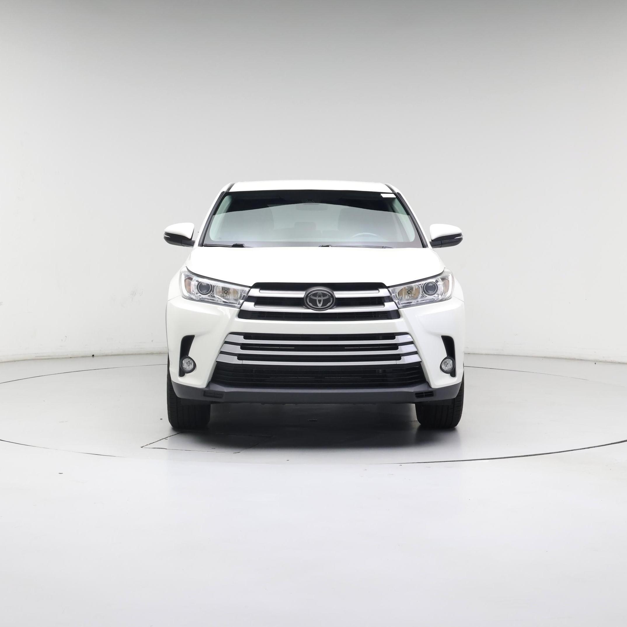 Thumbnail: 2019 Toyota Highlander - 5
