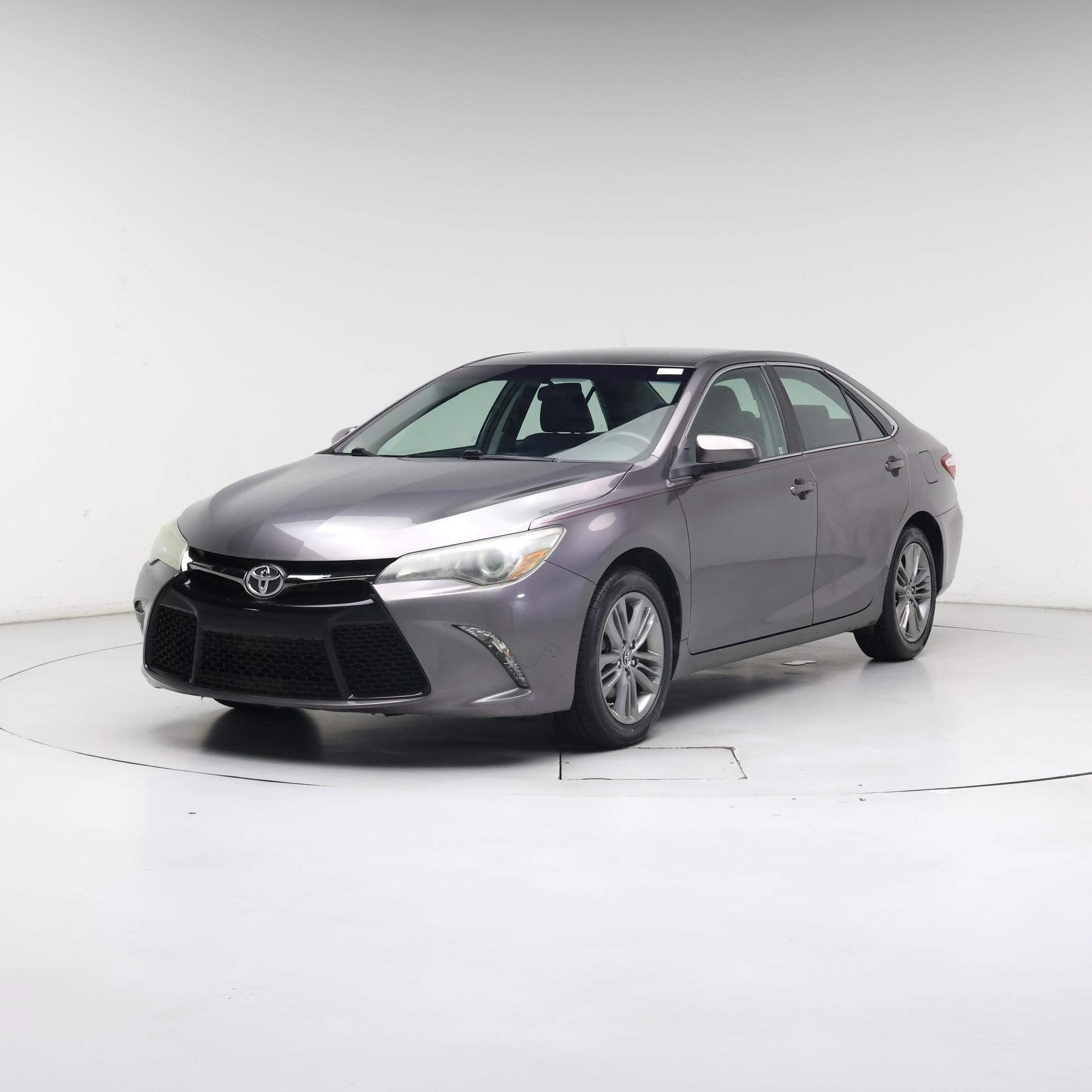Thumbnail: 2015 Toyota Camry - 4