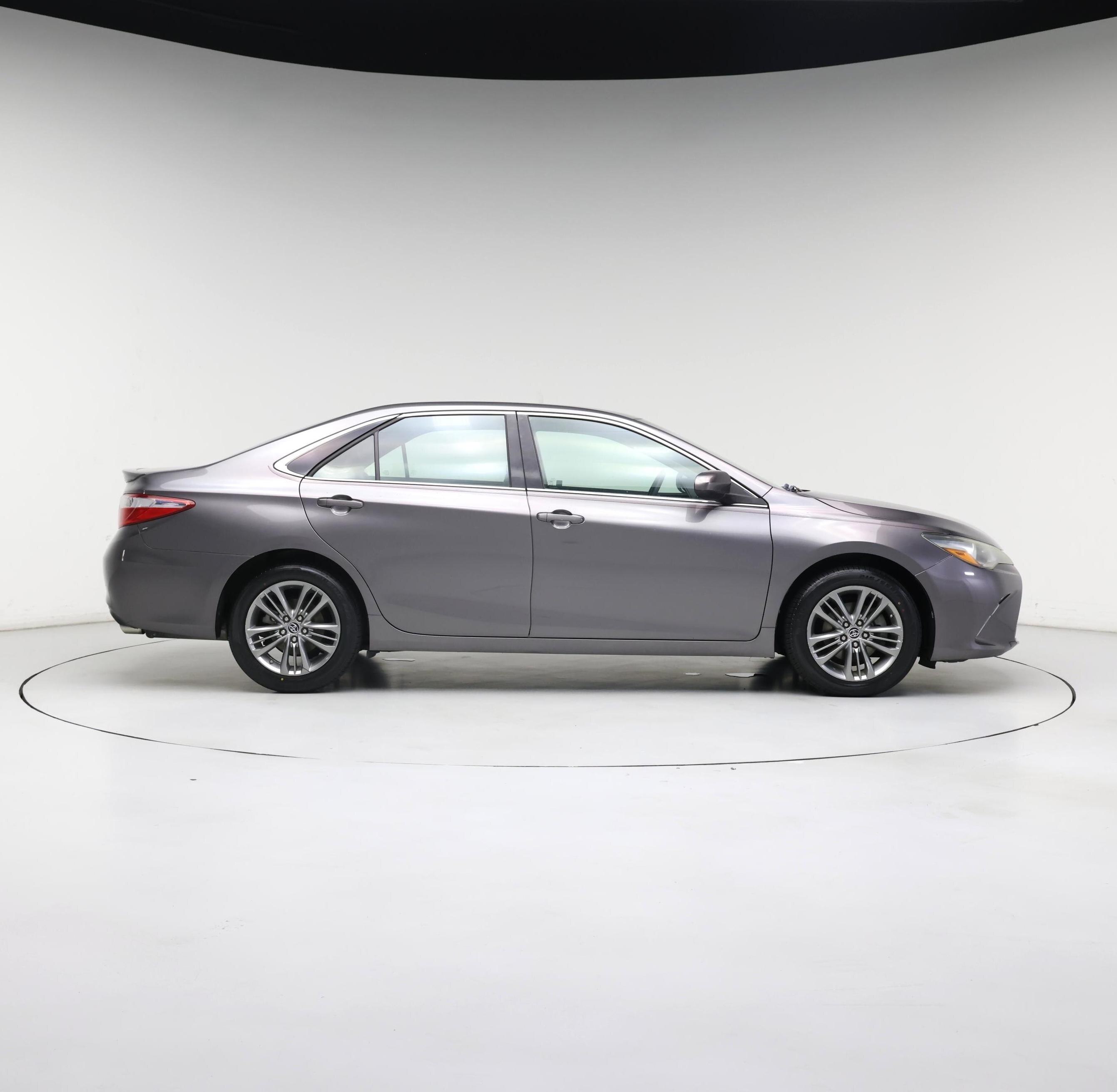 Thumbnail: 2015 Toyota Camry - 7