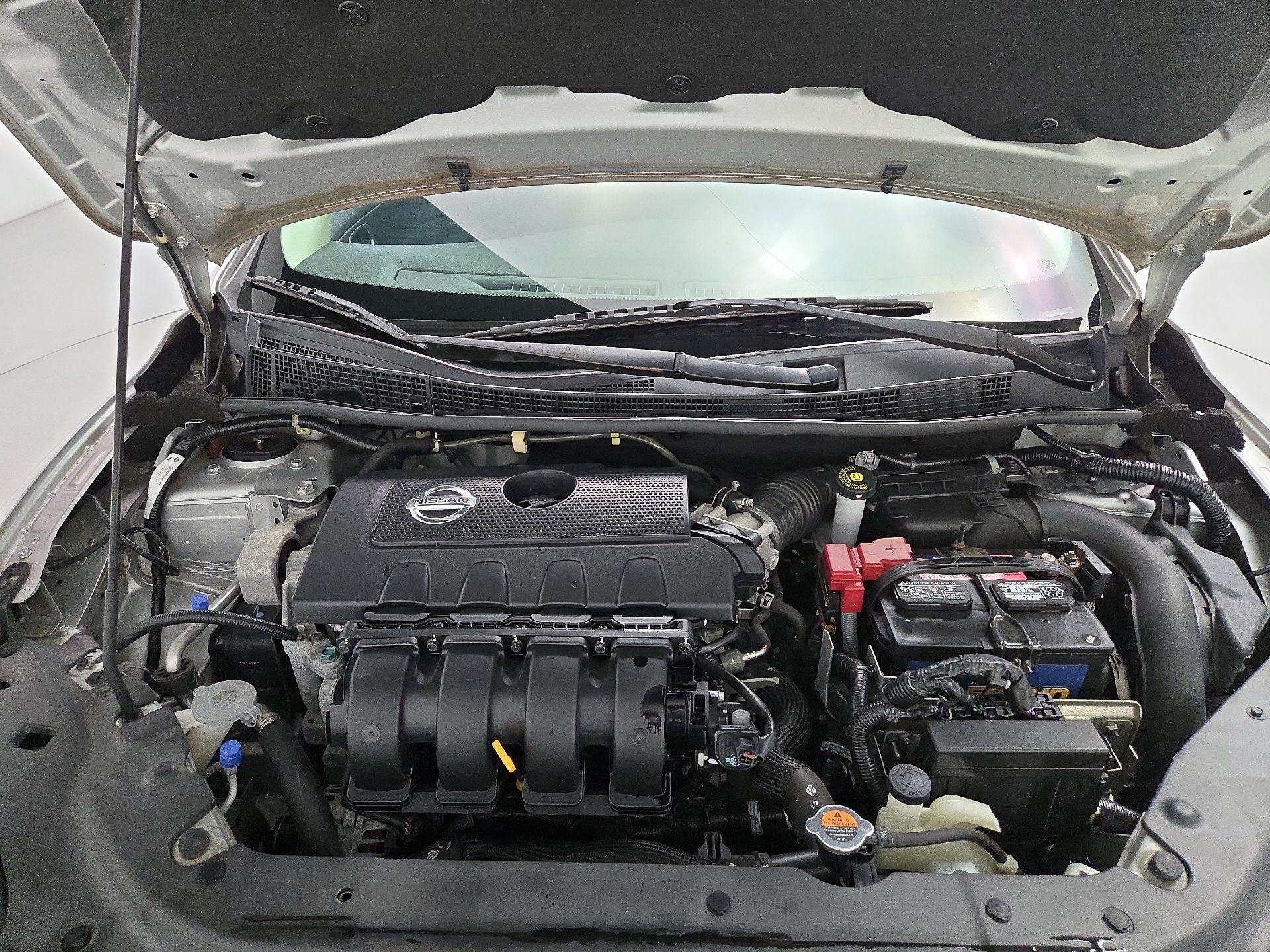 Thumbnail: 2014 Nissan Sentra - 20